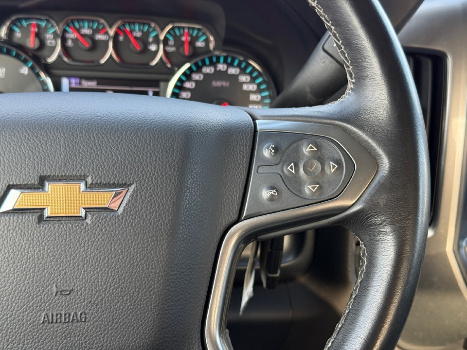 2018 Chevrolet Silverado 1500 1LT, 39190, Photo