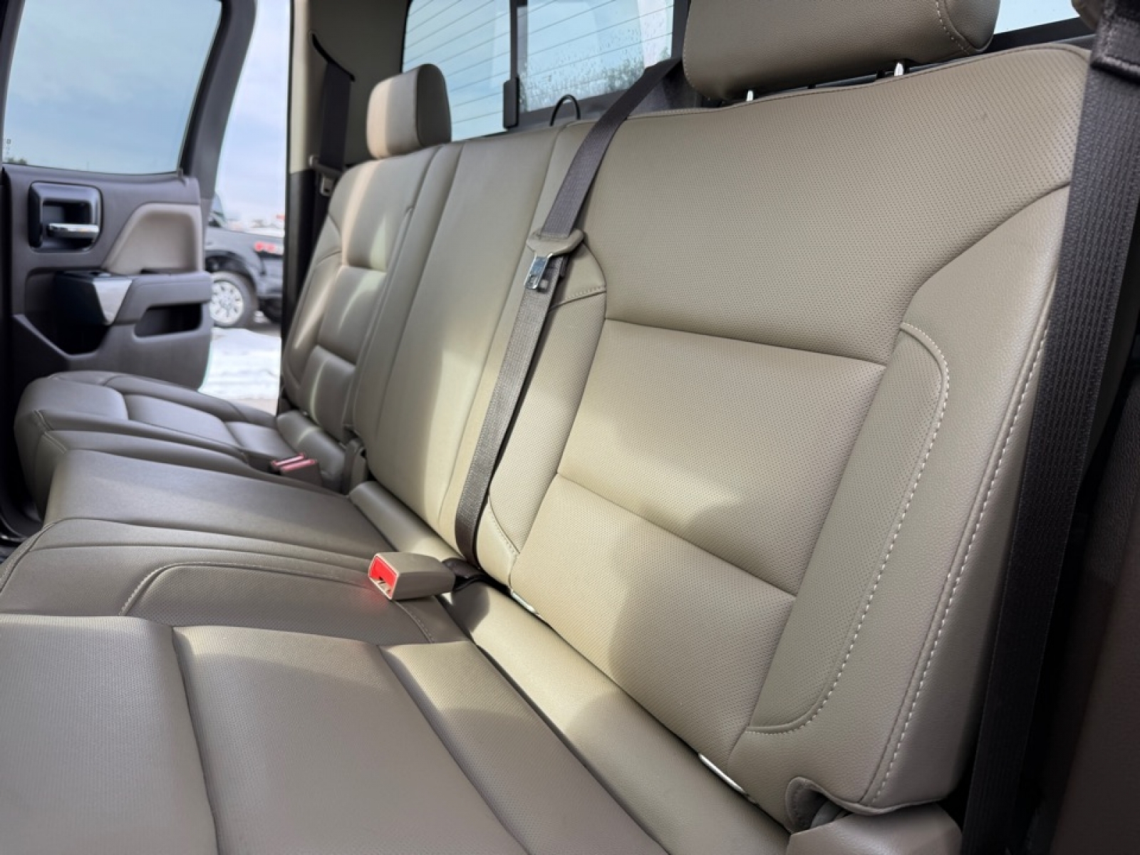 2018 Chevrolet Silverado 1500 2LZ, 39359, Photo