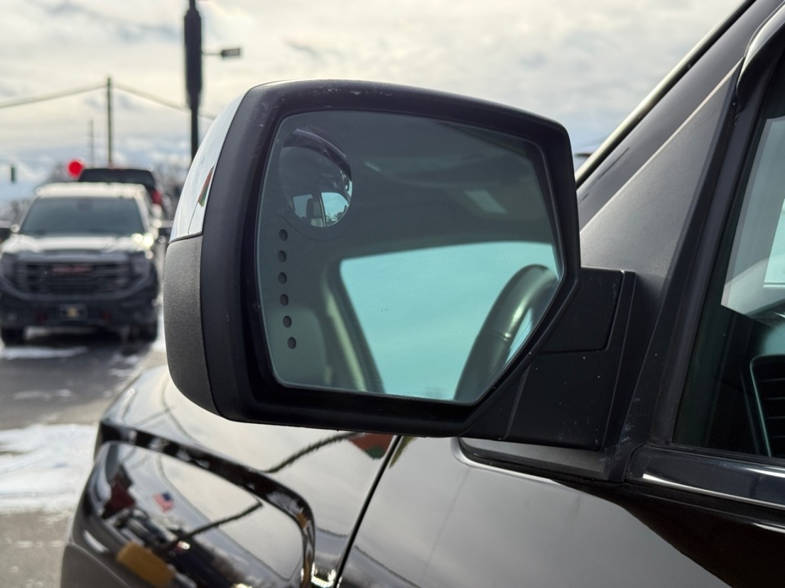 2018 Chevrolet Silverado 1500 2LZ, 39359, Photo