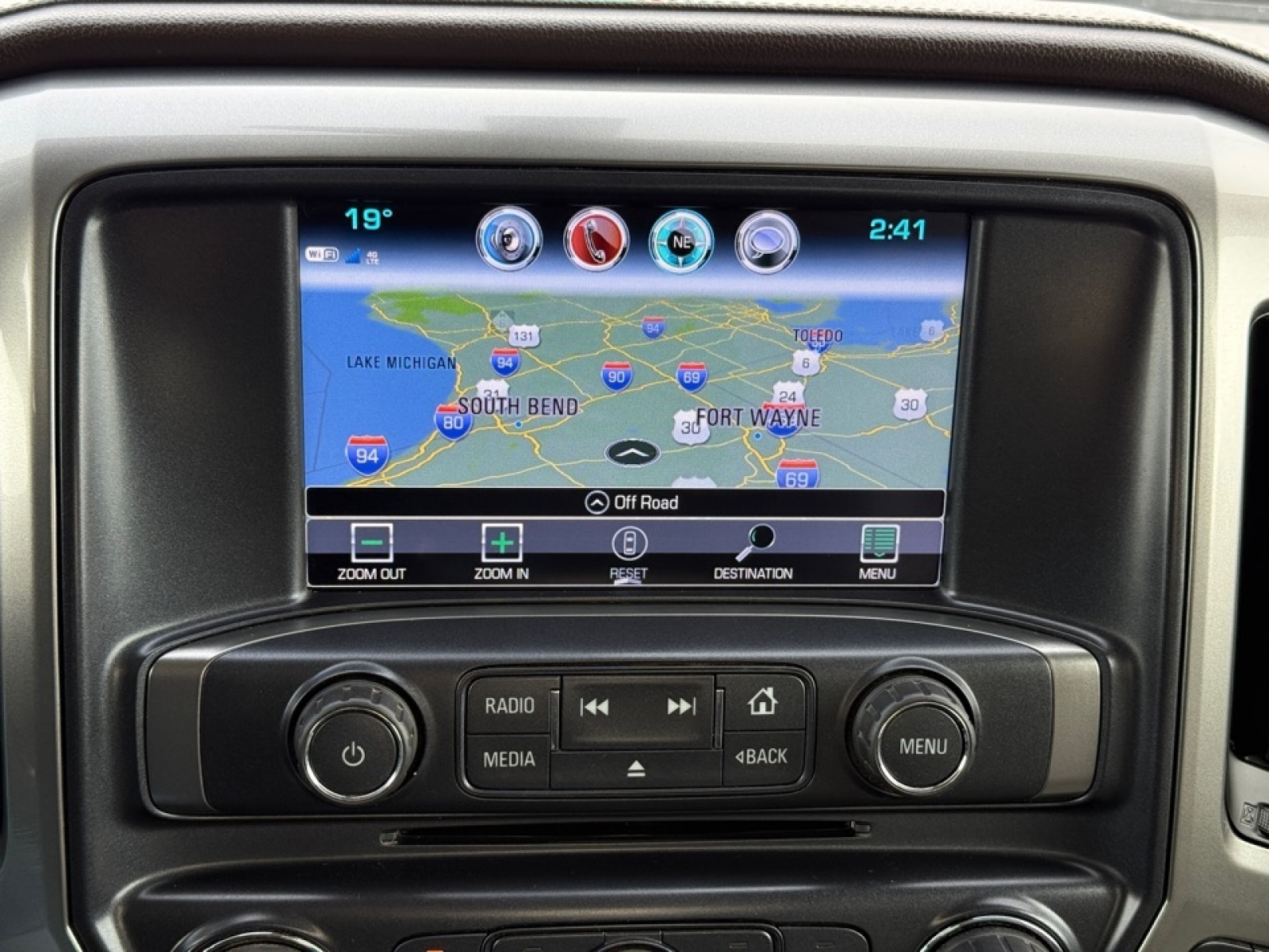 2018 Chevrolet Silverado 1500 2LZ, 39359, Photo