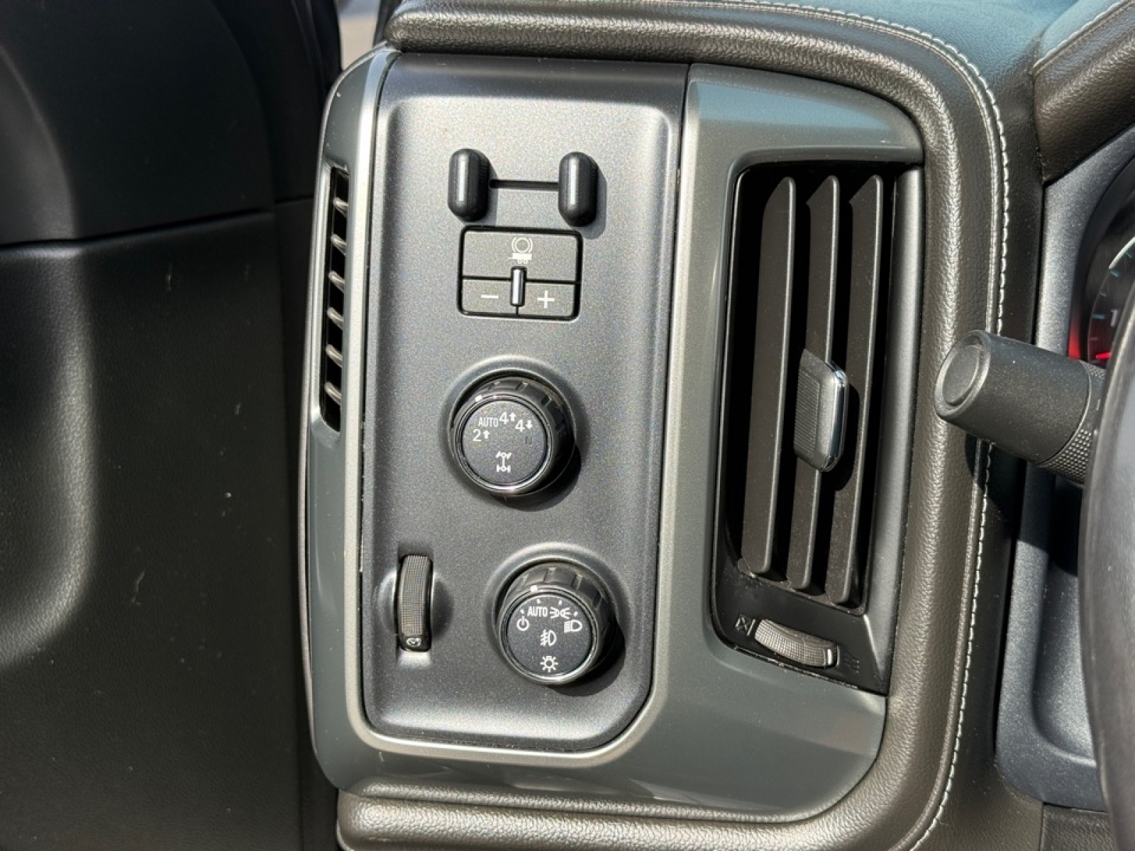 2018 Chevrolet Silverado 1500 1LZ, 39495, Photo