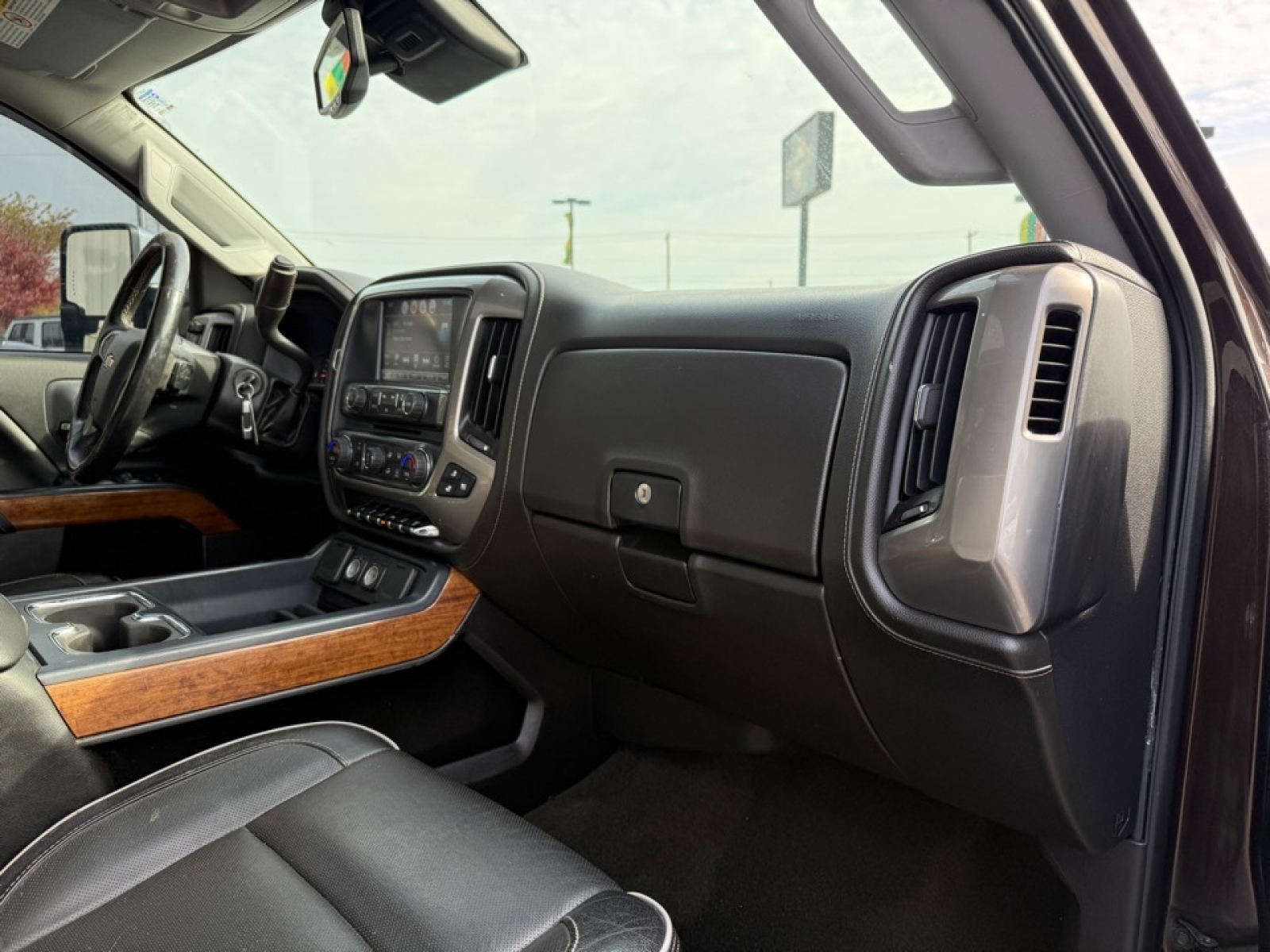 2018 Chevrolet Silverado 2500HD High Country, 38540, Photo