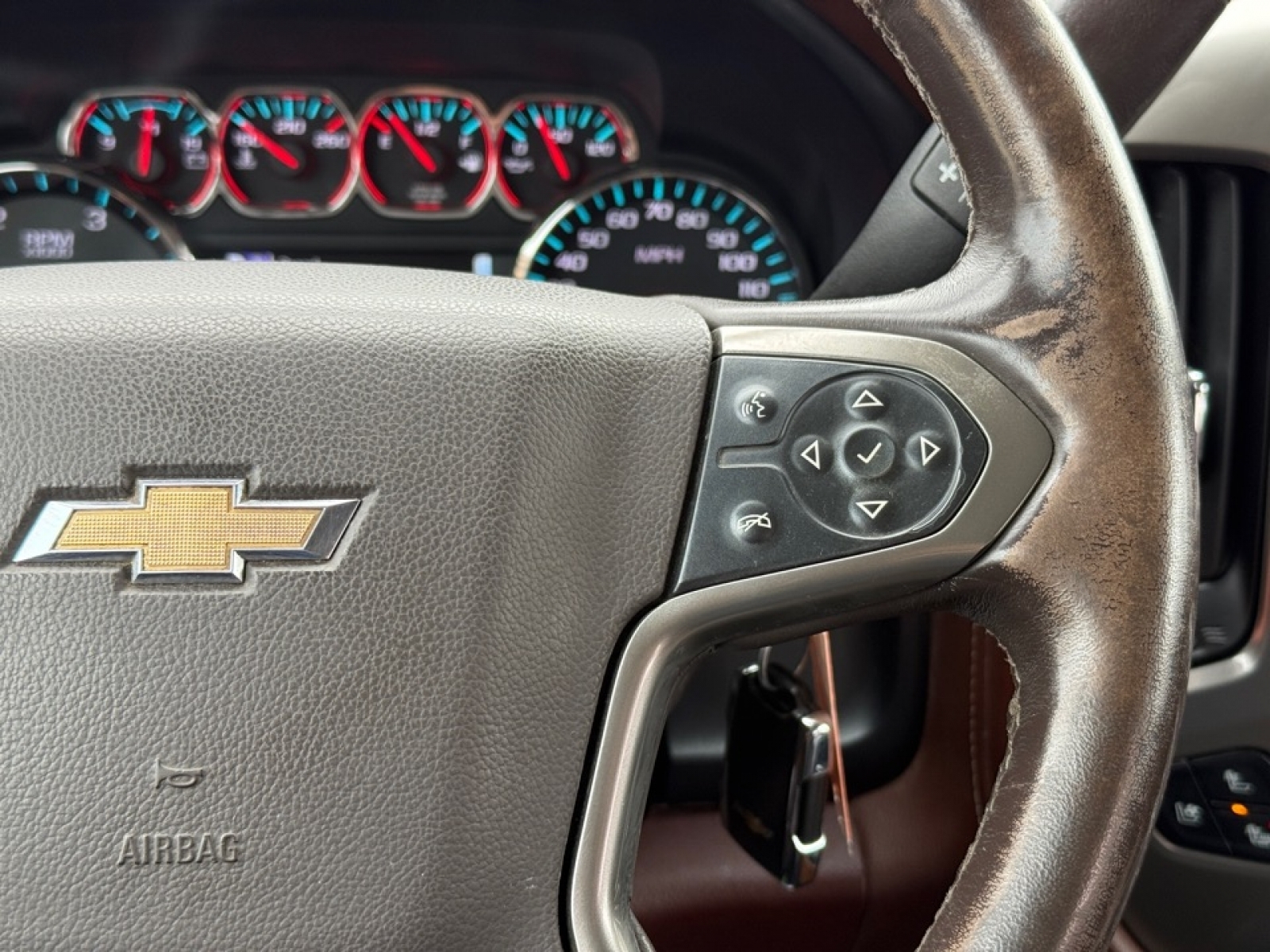 2018 Chevrolet Silverado 3500HD High Country, 39030, Photo