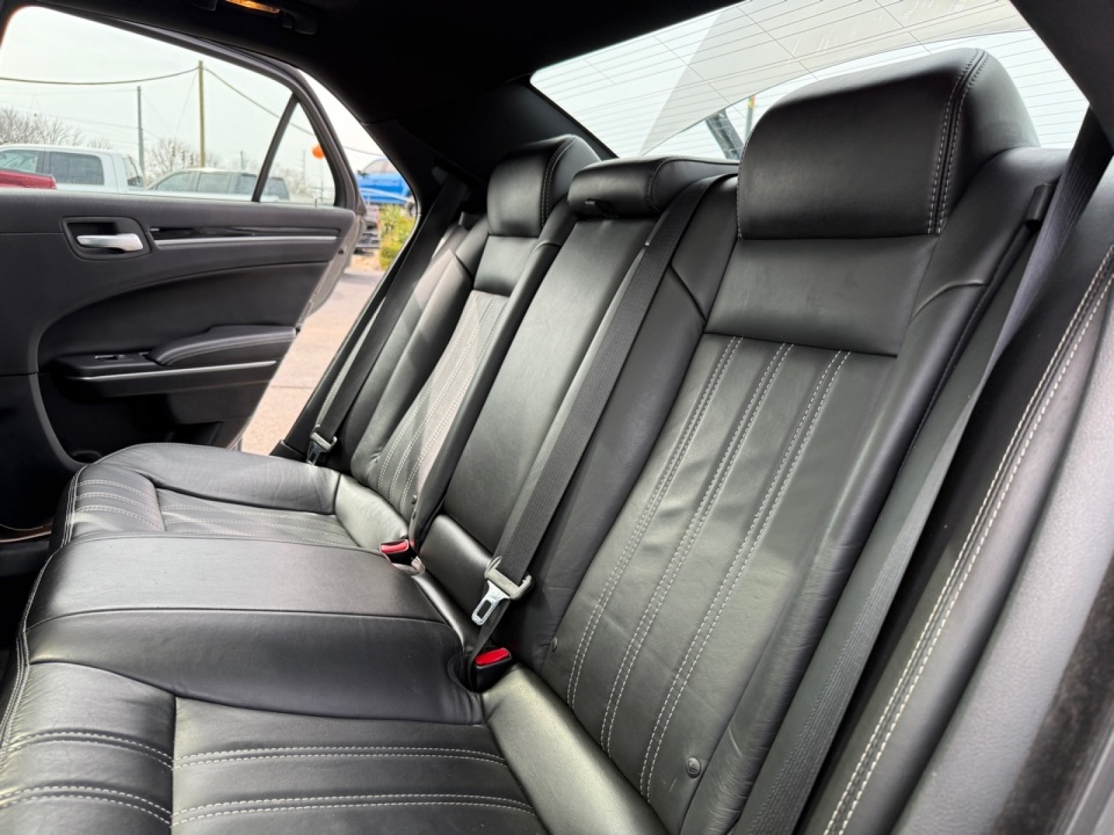 2018 Chrysler 300 300S AWD, 39622, Photo