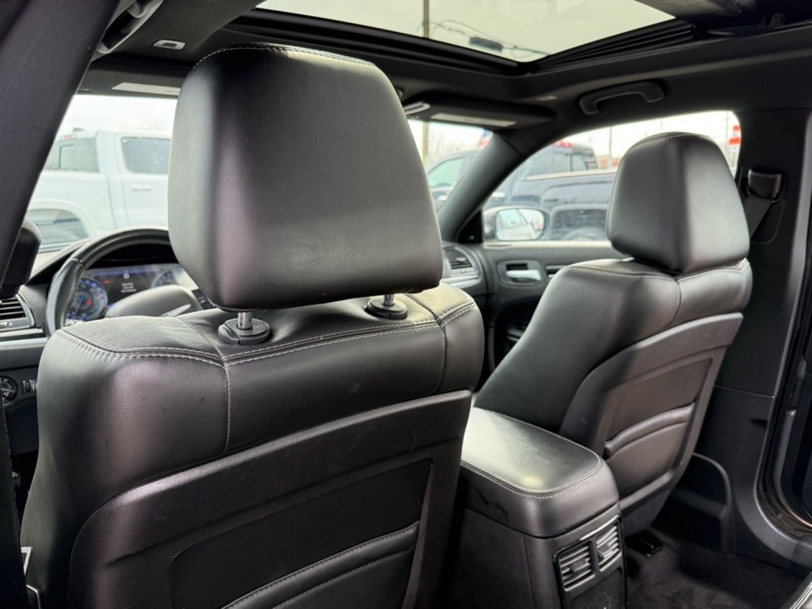 2018 Chrysler 300 300S AWD, 39622, Photo