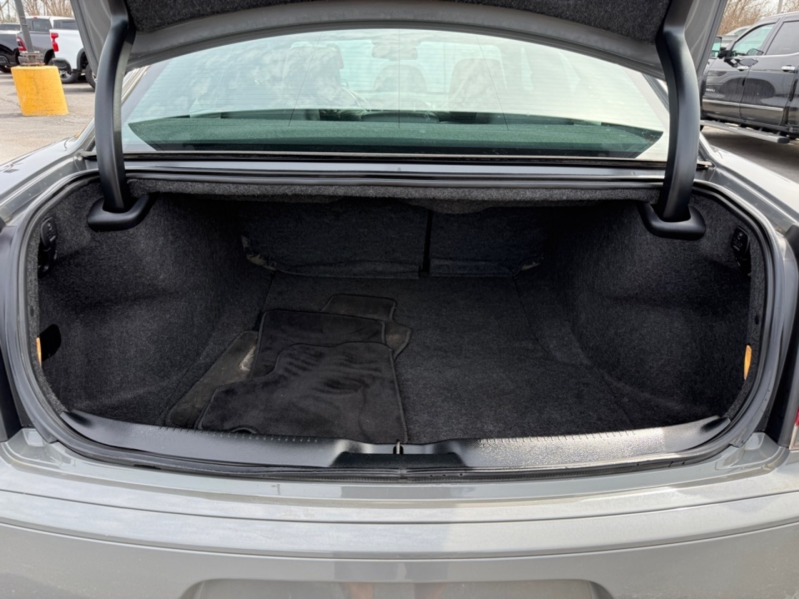 2018 Chrysler 300 300S AWD, 39622, Photo