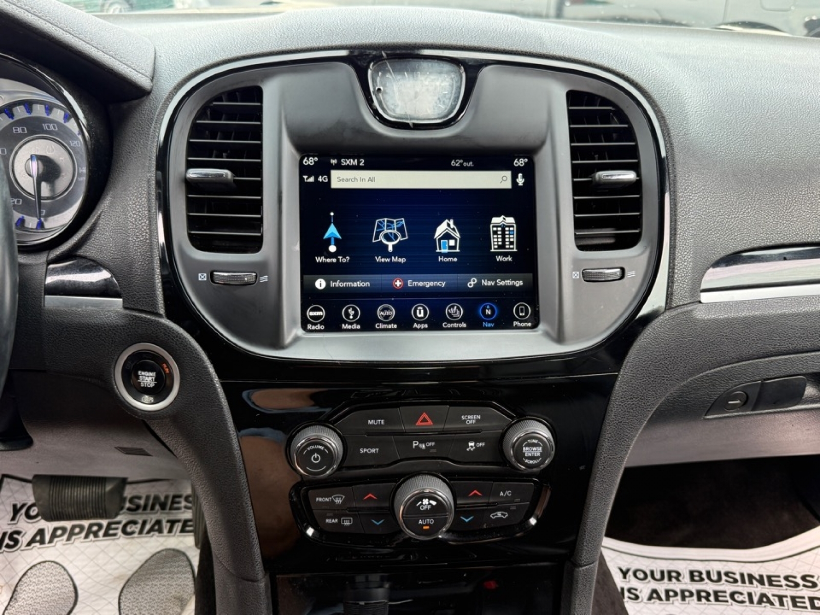 2018 Chrysler 300 300S AWD, 39622, Photo