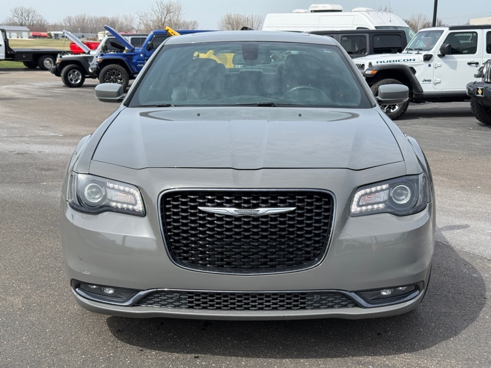 2018 Chrysler 300 300S AWD, 39622, Photo