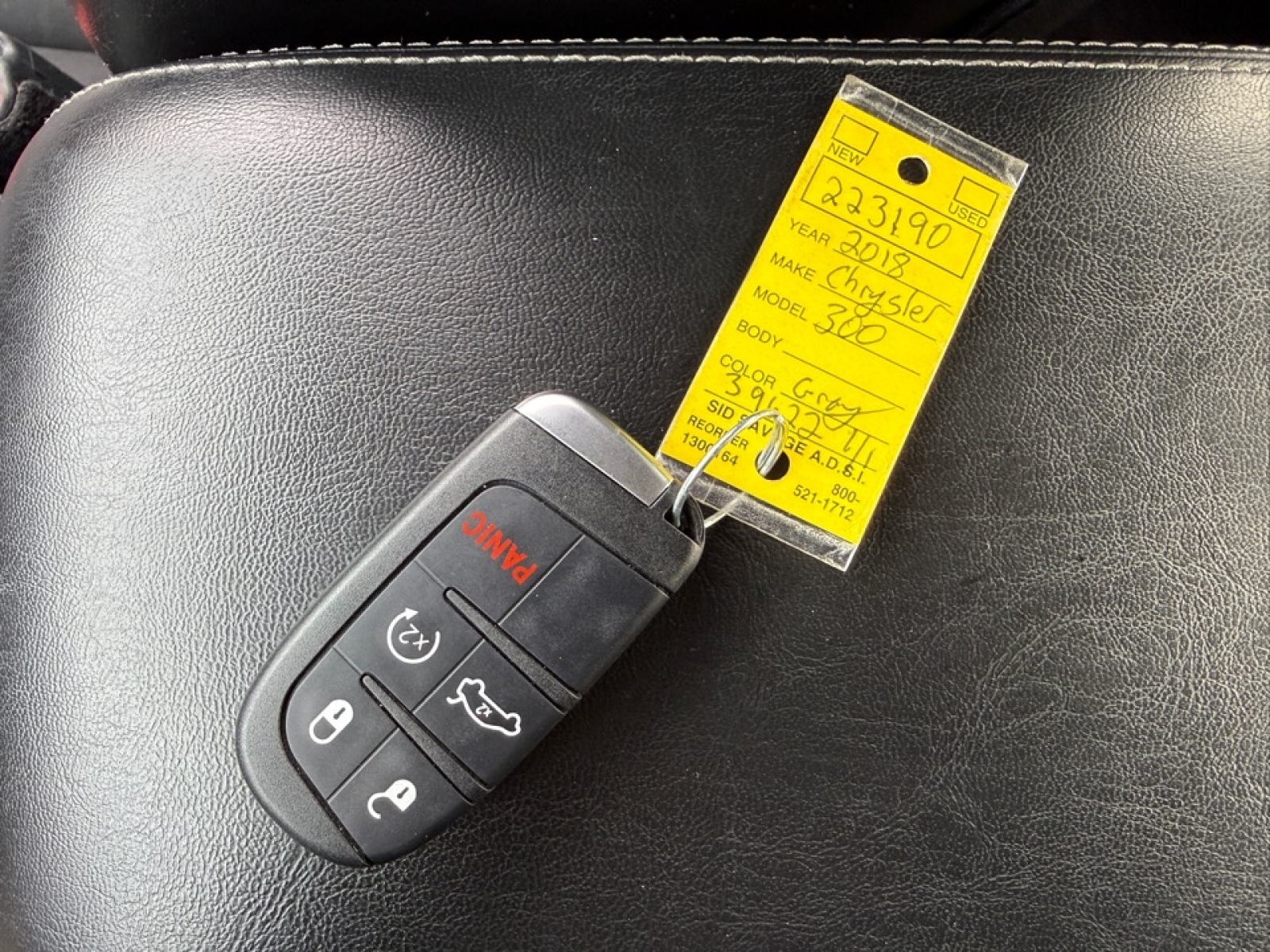 2018 Chrysler 300 300S AWD, 39622, Photo