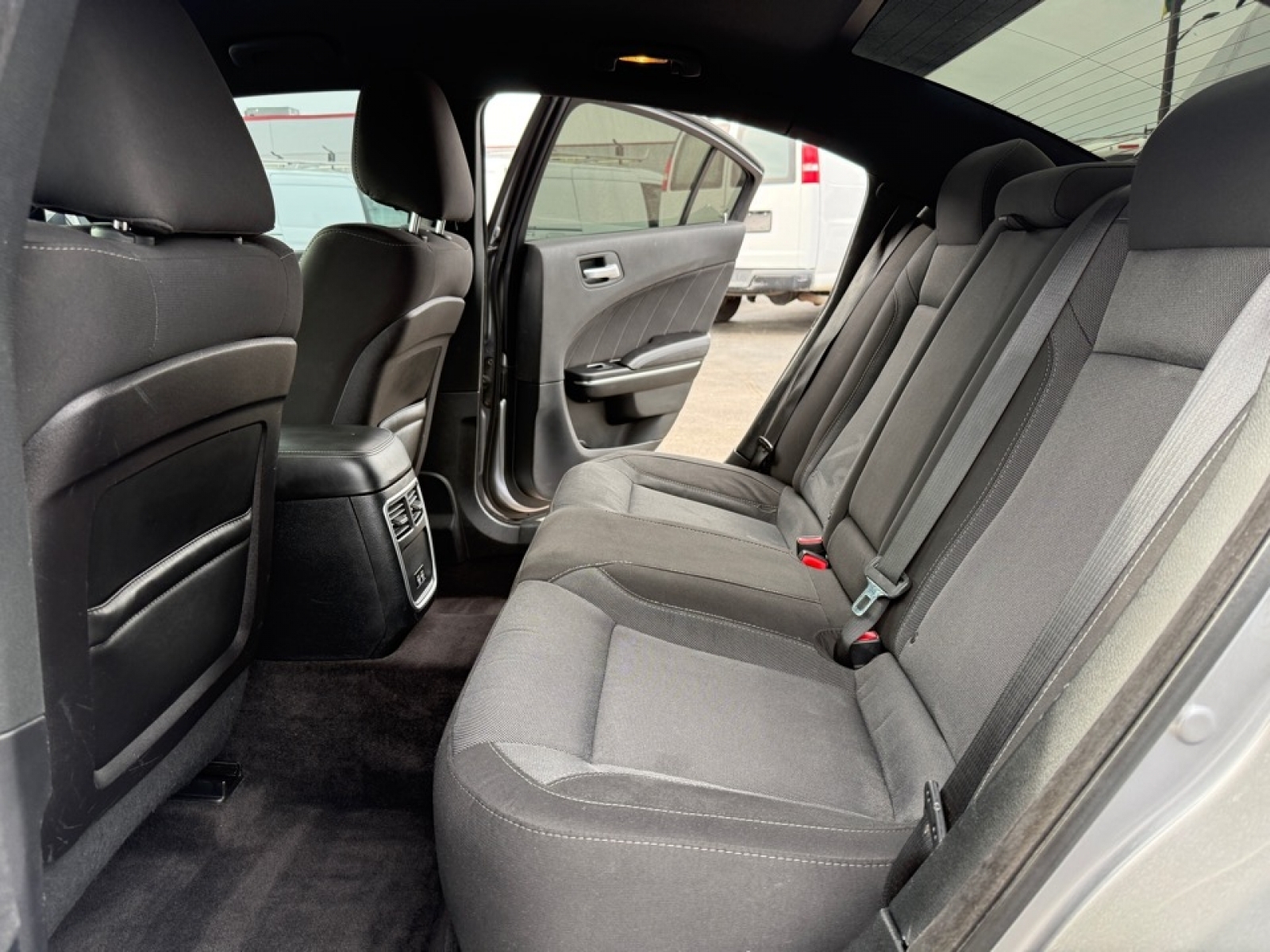 2018 Dodge Charger SXT Plus RWD, 39418, Photo