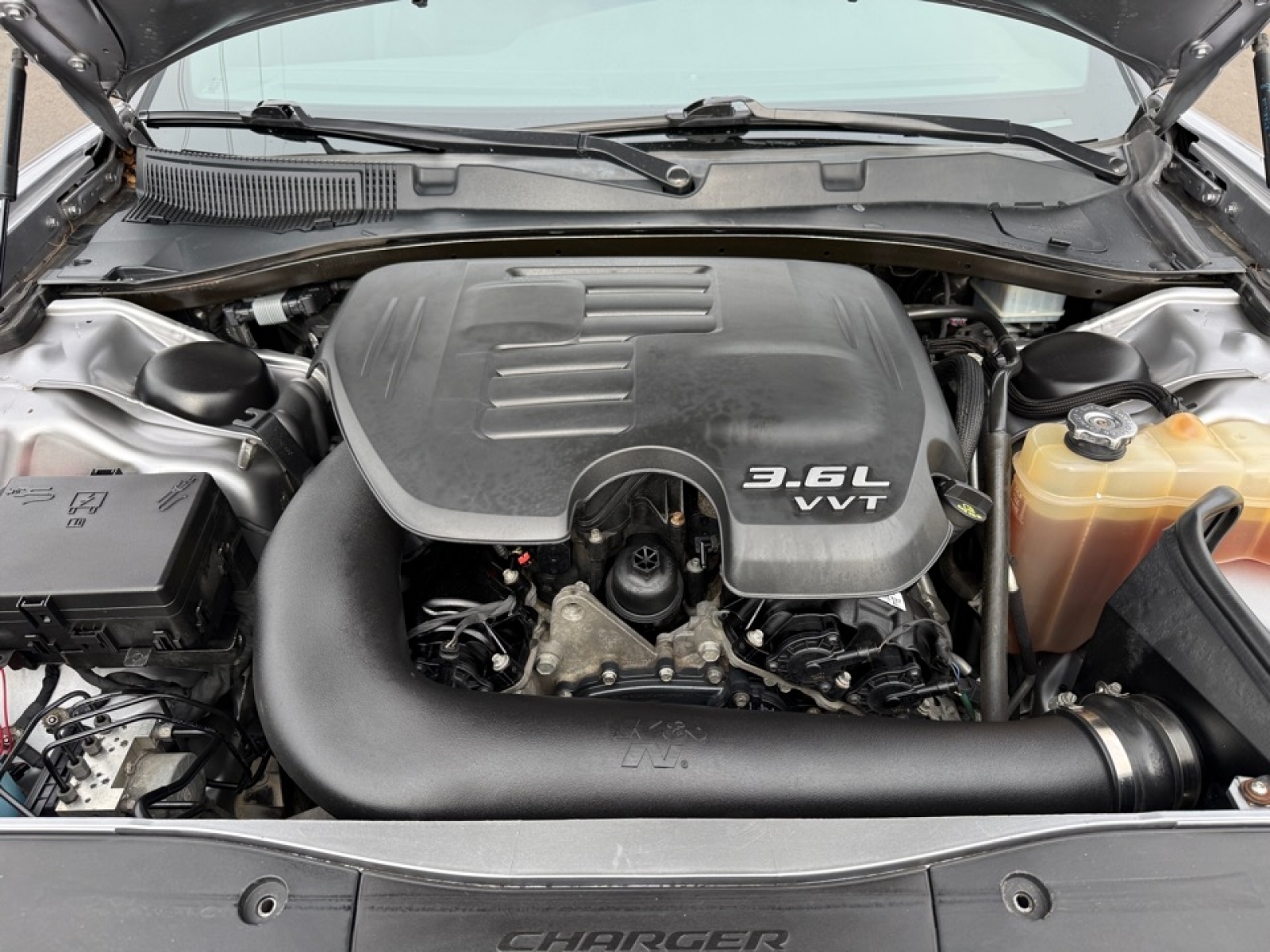 2018 Dodge Charger SXT Plus RWD, 39418, Photo