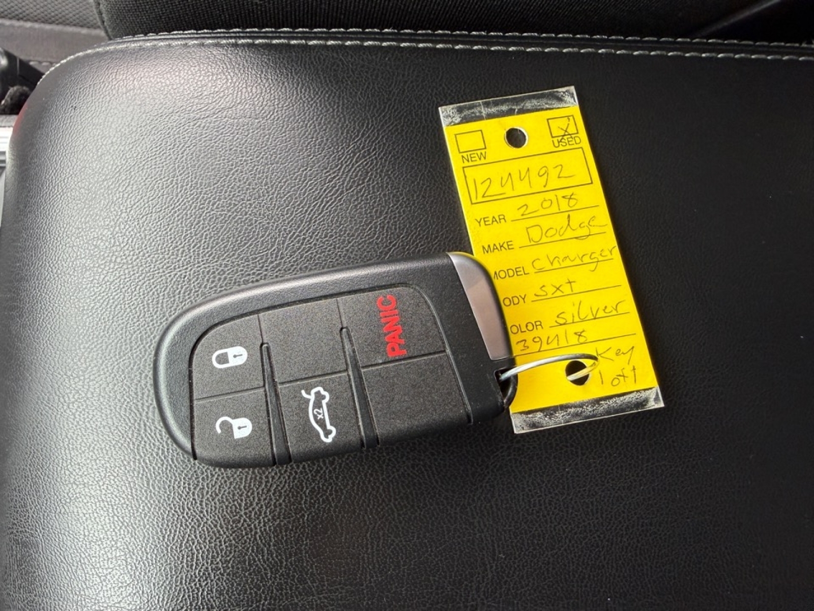 2018 Dodge Charger SXT Plus RWD, 39418, Photo