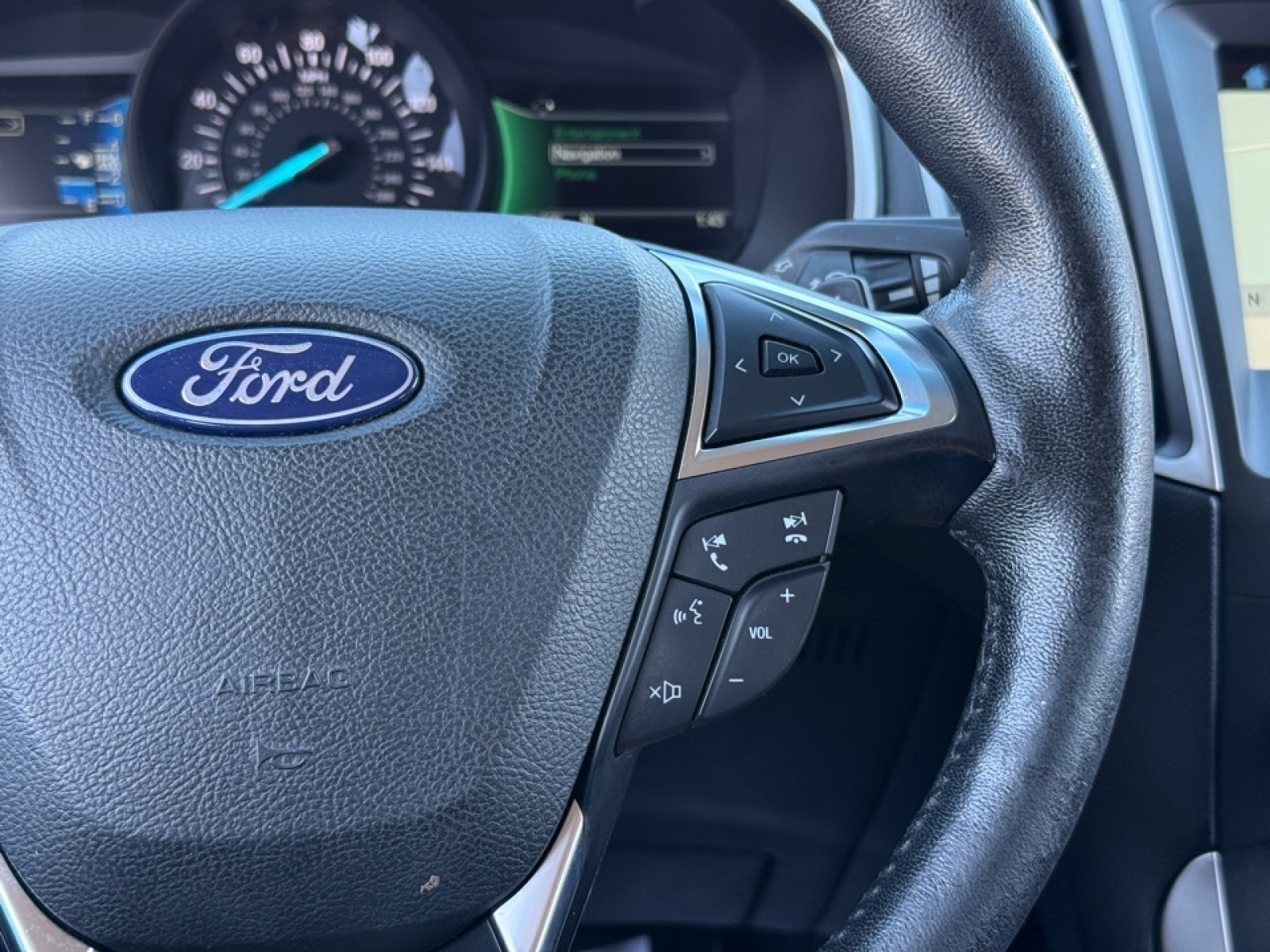 2018 Ford Edge SEL, 39128, Photo