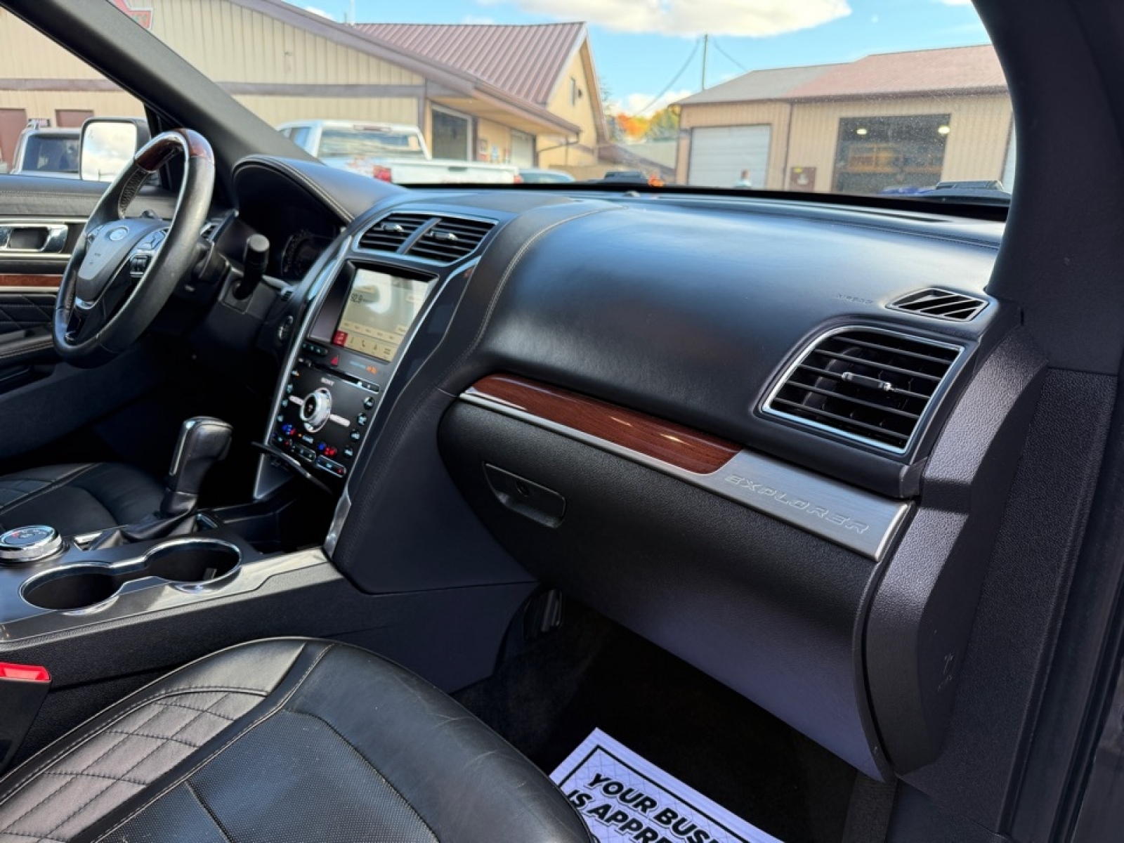 2018 Ford Explorer Platinum, 39081, Photo