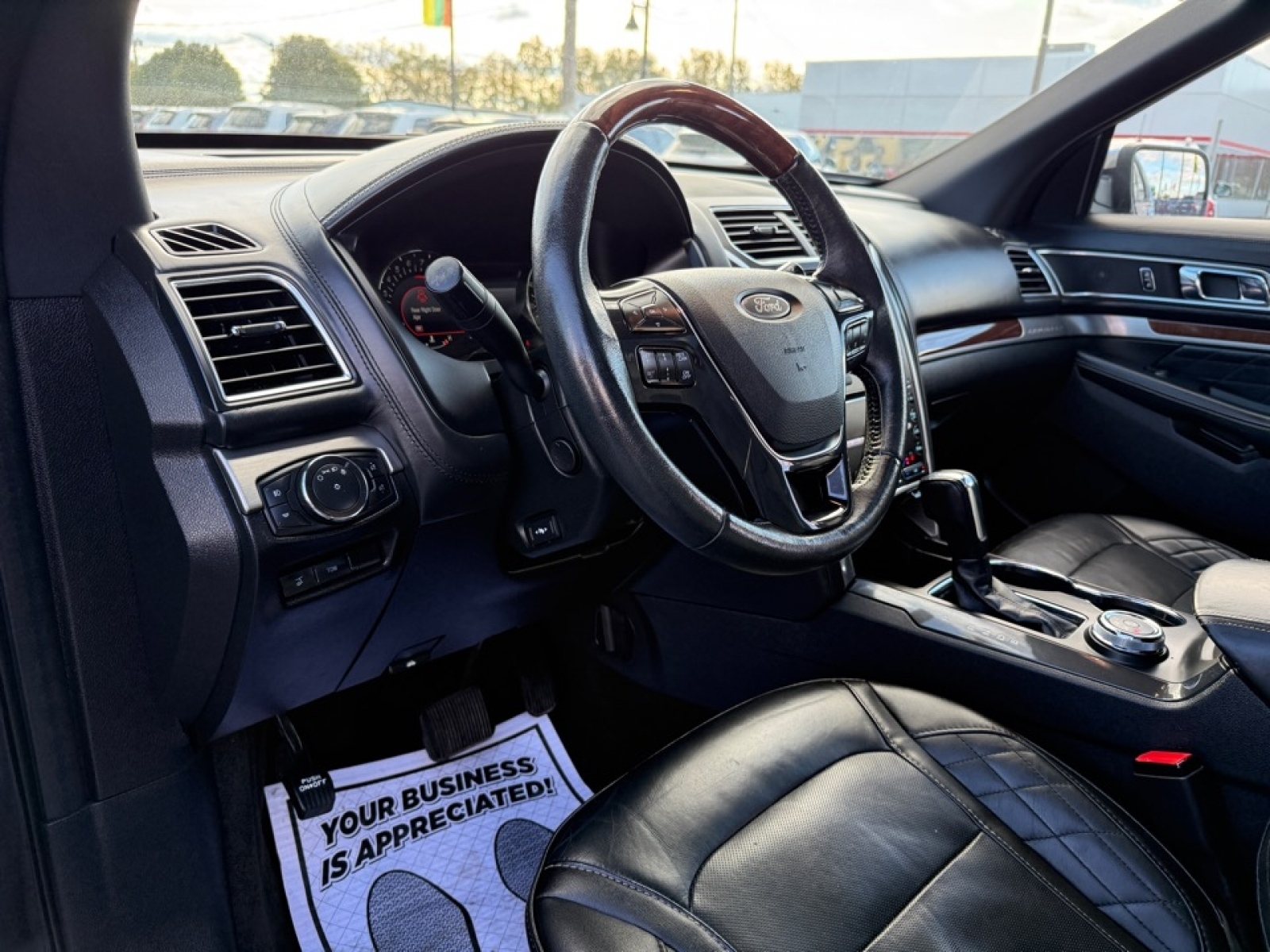 2018 Ford Explorer Platinum, 39081, Photo