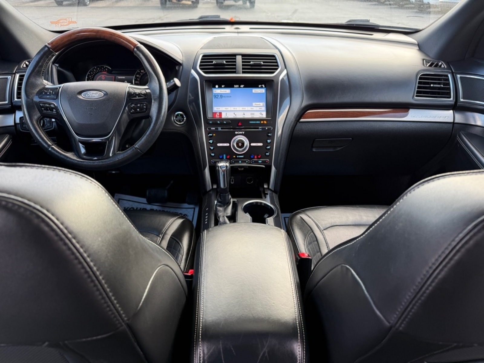 2018 Ford Explorer Platinum, 39081, Photo