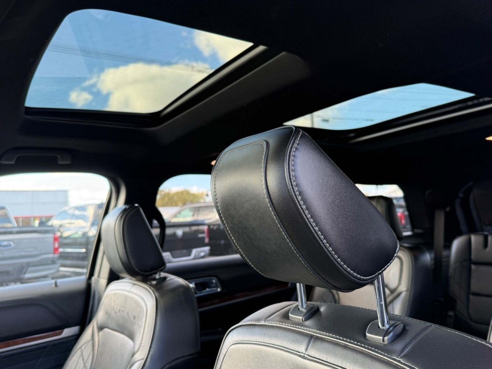 2018 Ford Explorer Platinum, 39081, Photo