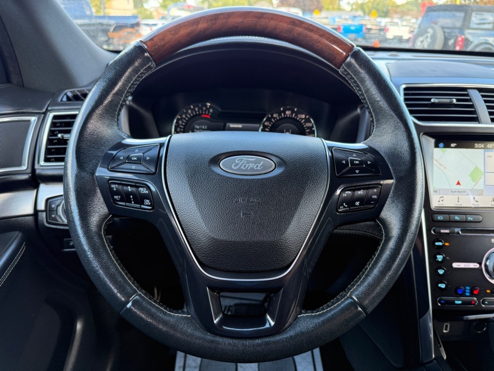2018 Ford Explorer Platinum, 39081, Photo