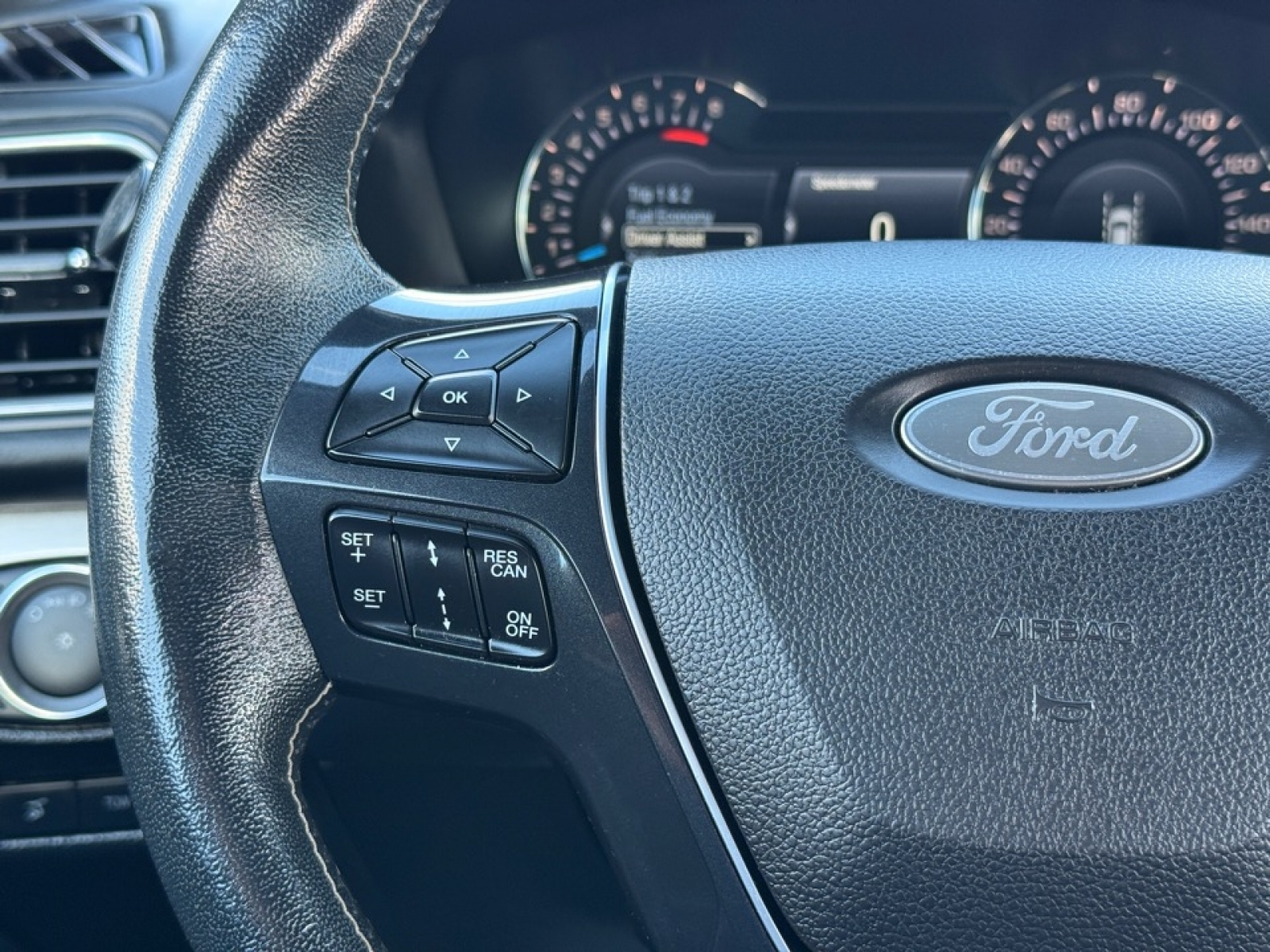 2018 Ford Explorer Platinum, 39081, Photo