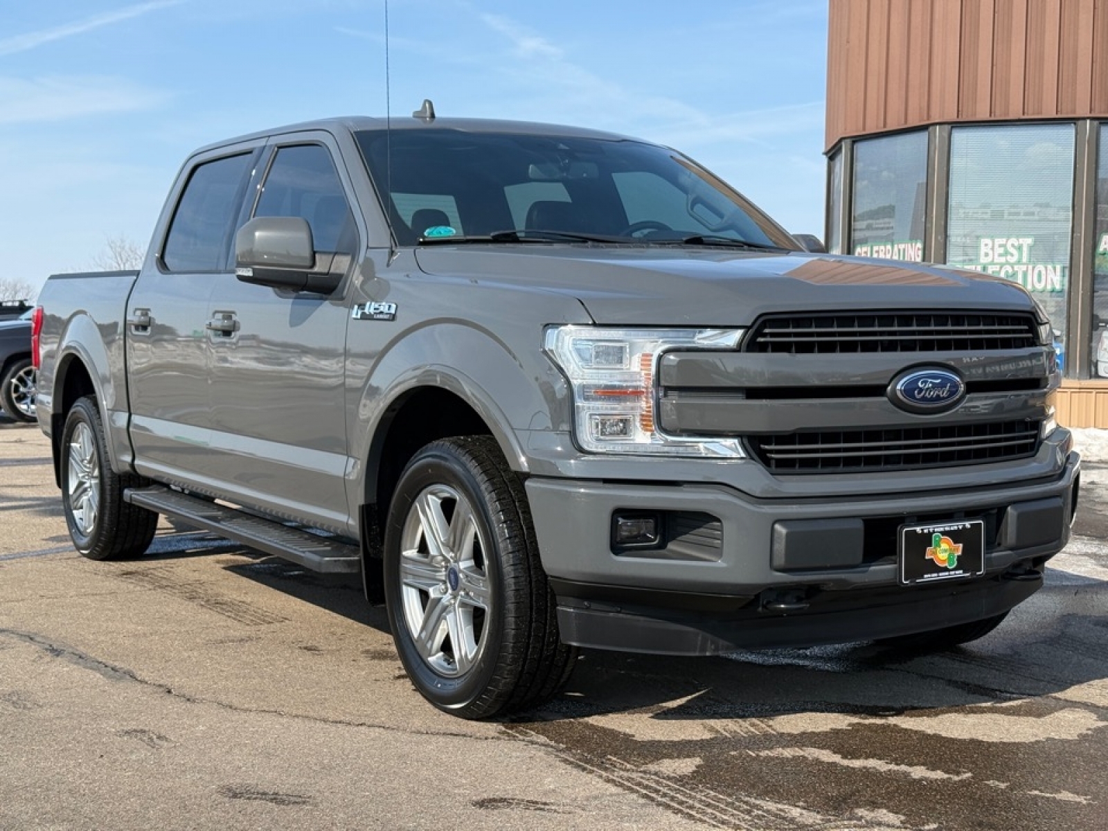 2018 Ford F-150 LARIAT, 39476, Photo