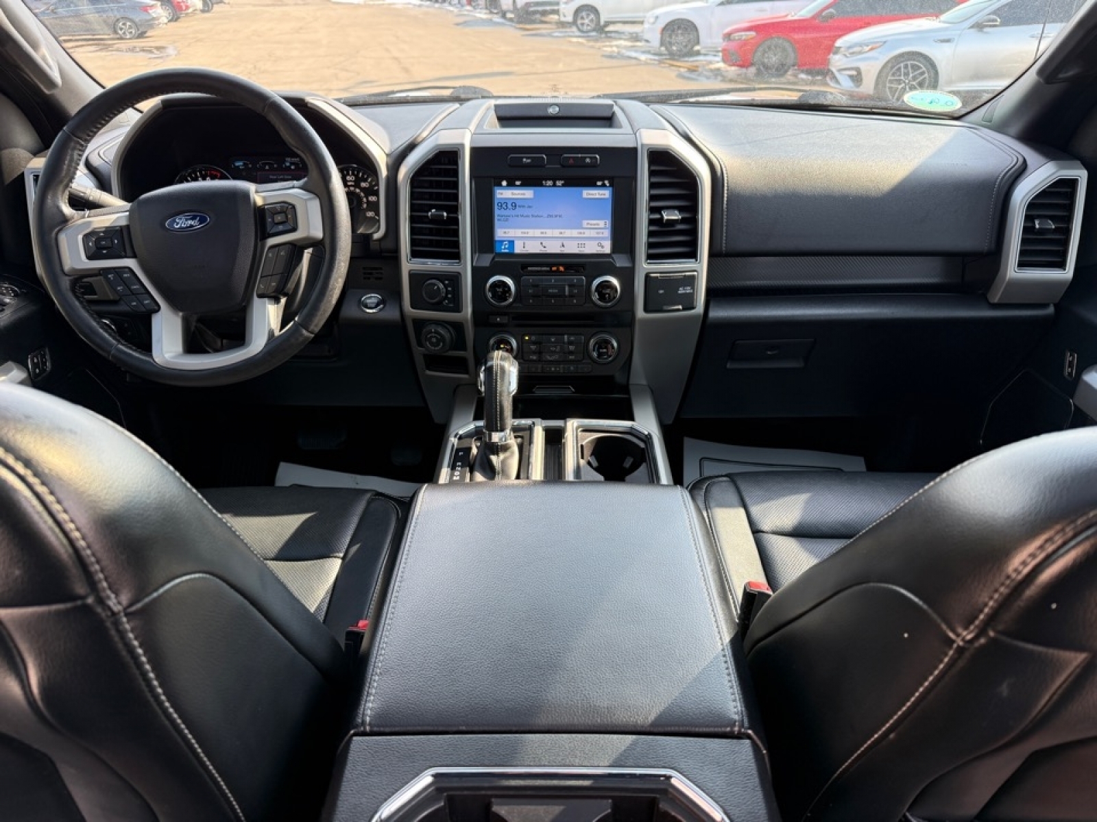 2018 Ford F-150 LARIAT, 39476, Photo