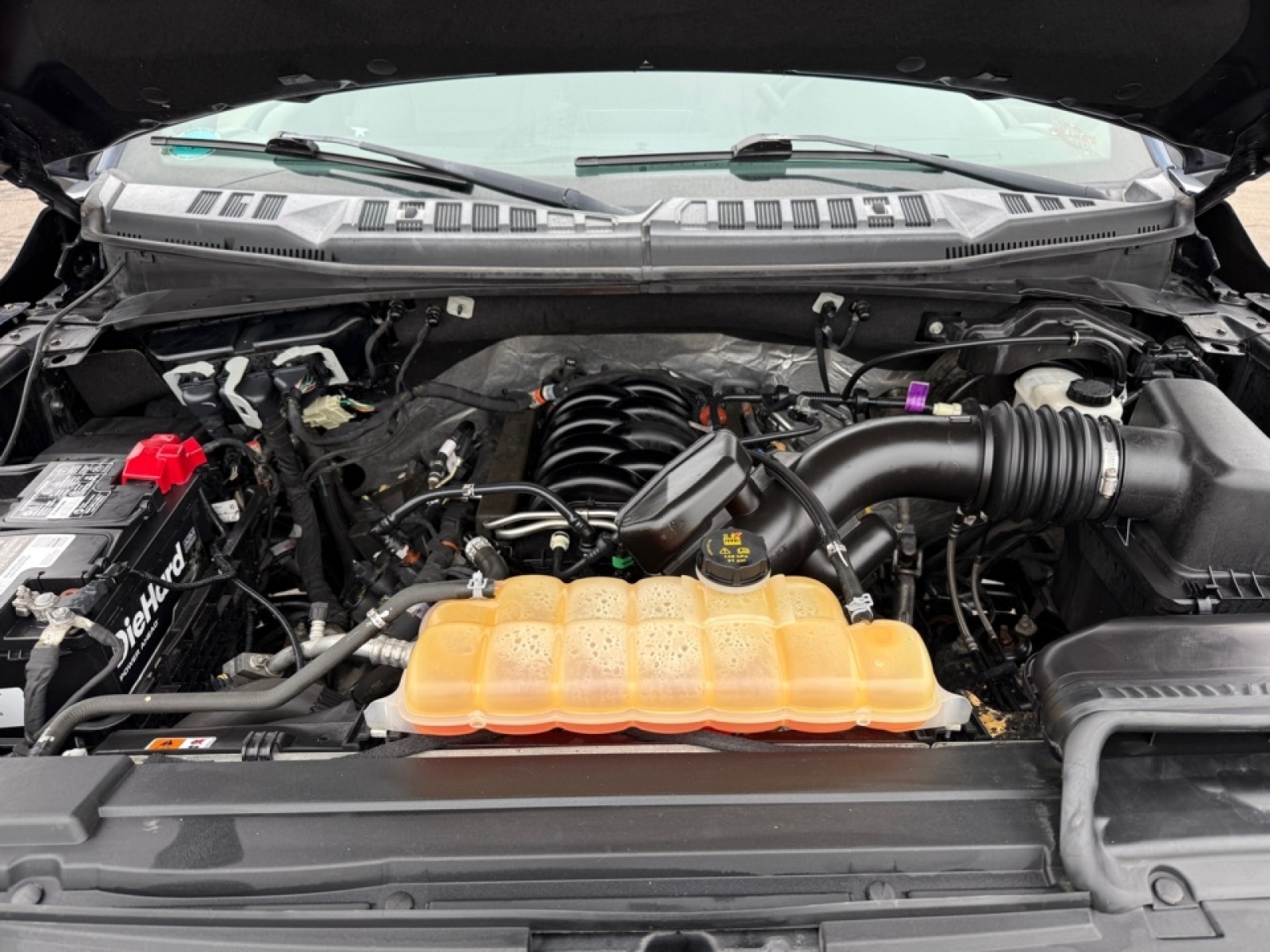 2018 Ford F-150 XLT, 39570, Photo