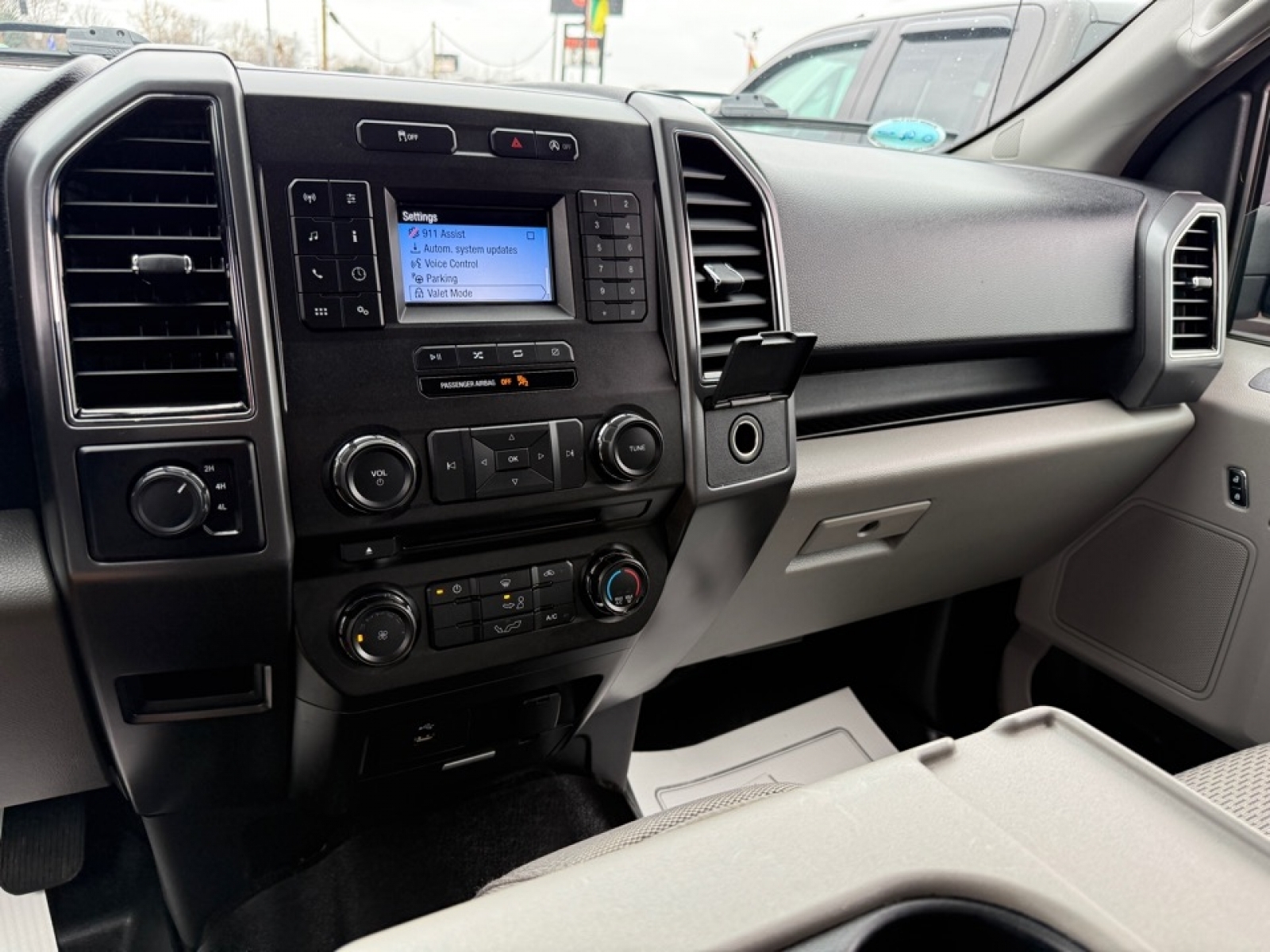 2018 Ford F-150 XLT, 39570, Photo