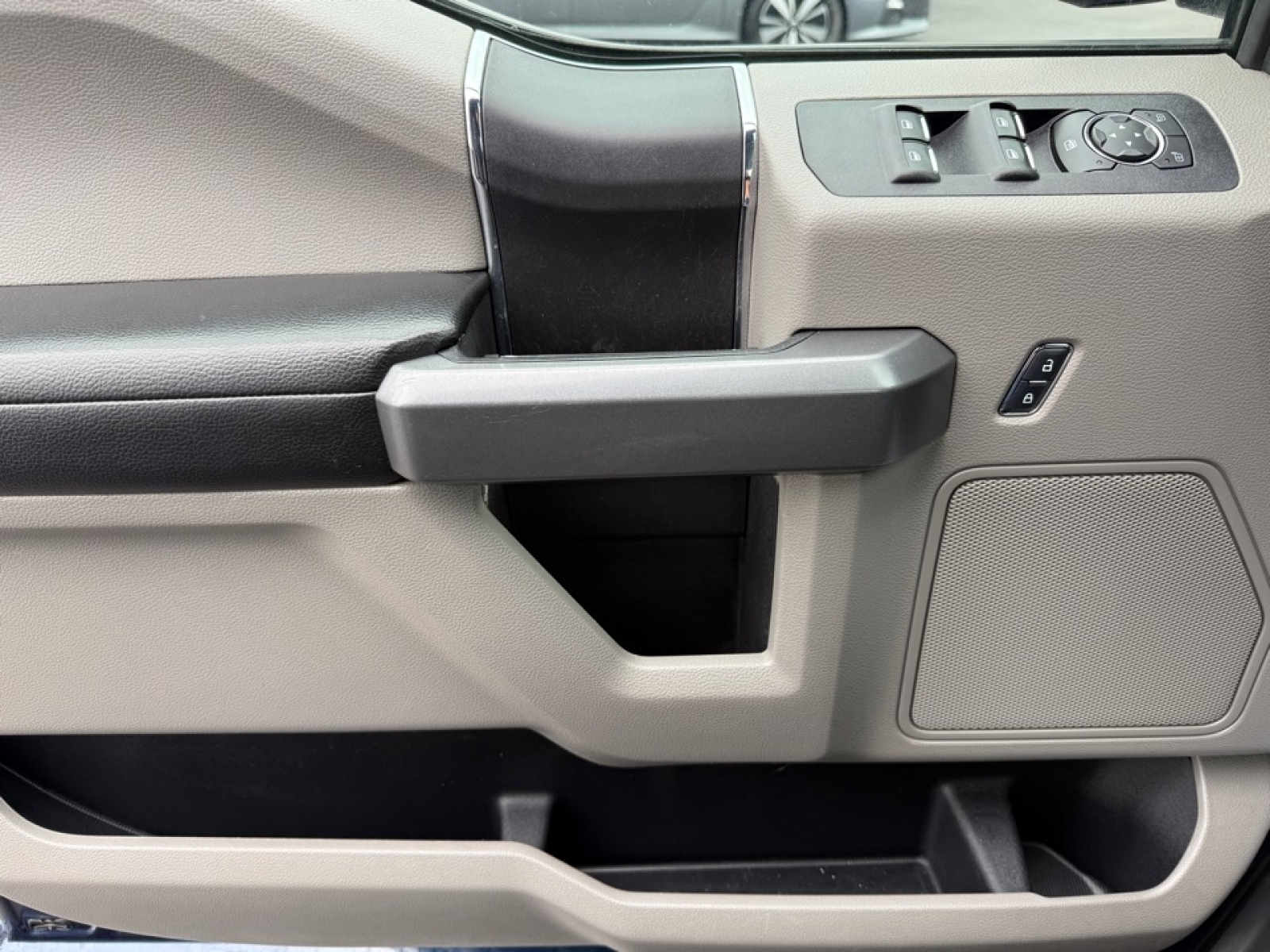 2018 Ford F-150 XLT, 39663, Photo