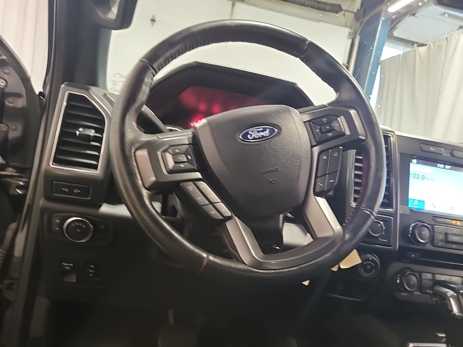 2018 Ford F-150 XLT, 39859, Photo