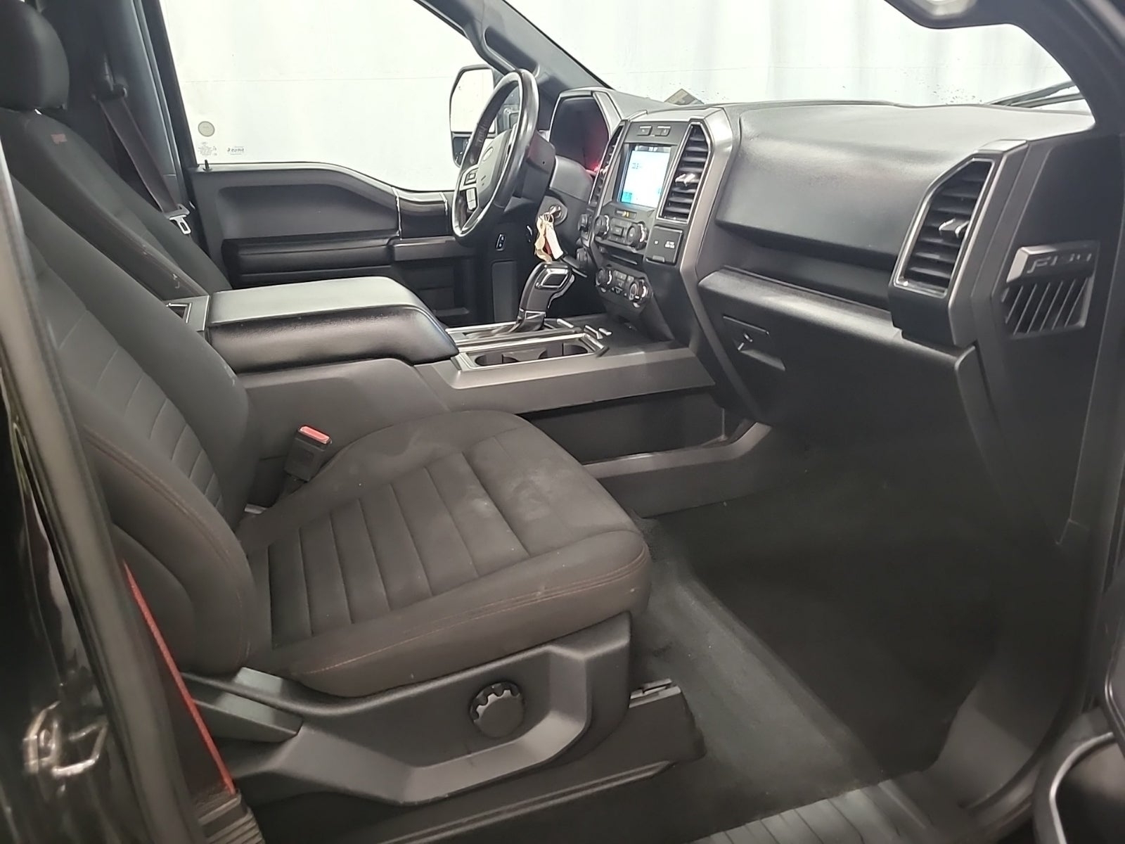 2018 Ford F-150 XLT, 39859, Photo