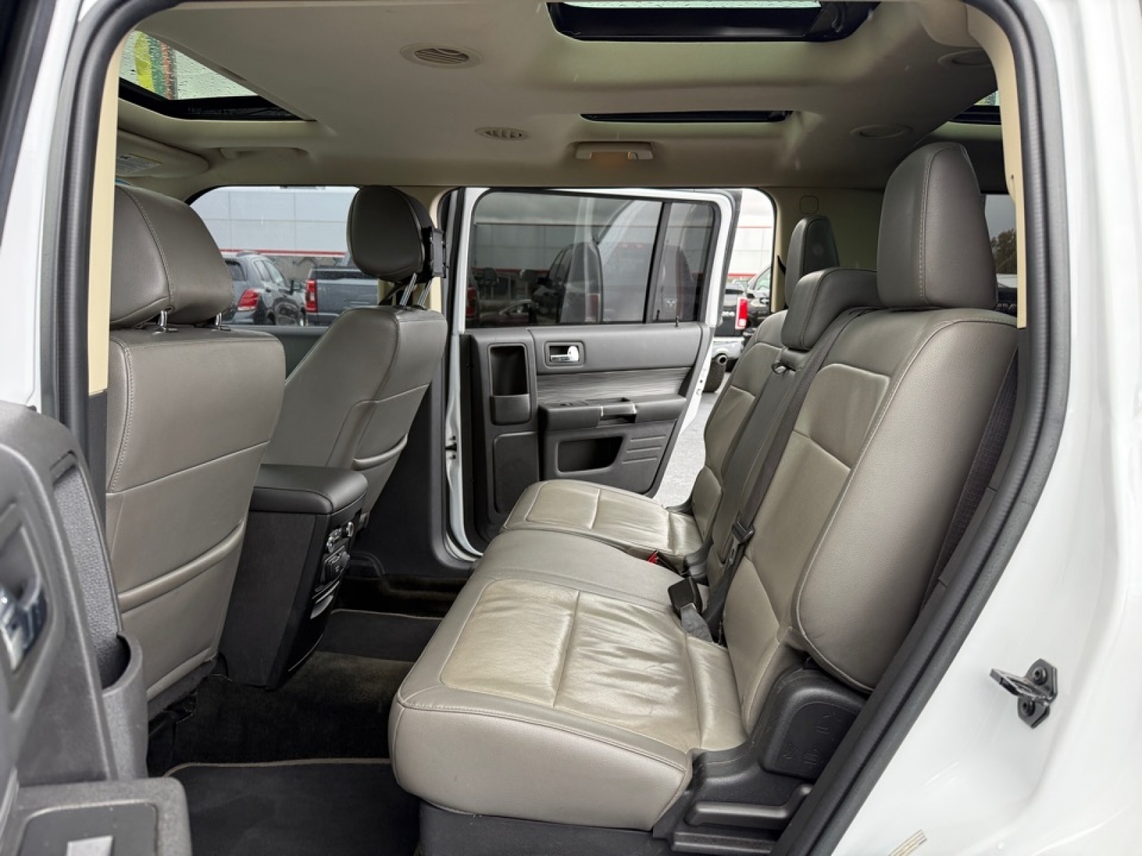 2018 Ford Flex Limited, 38688B, Photo