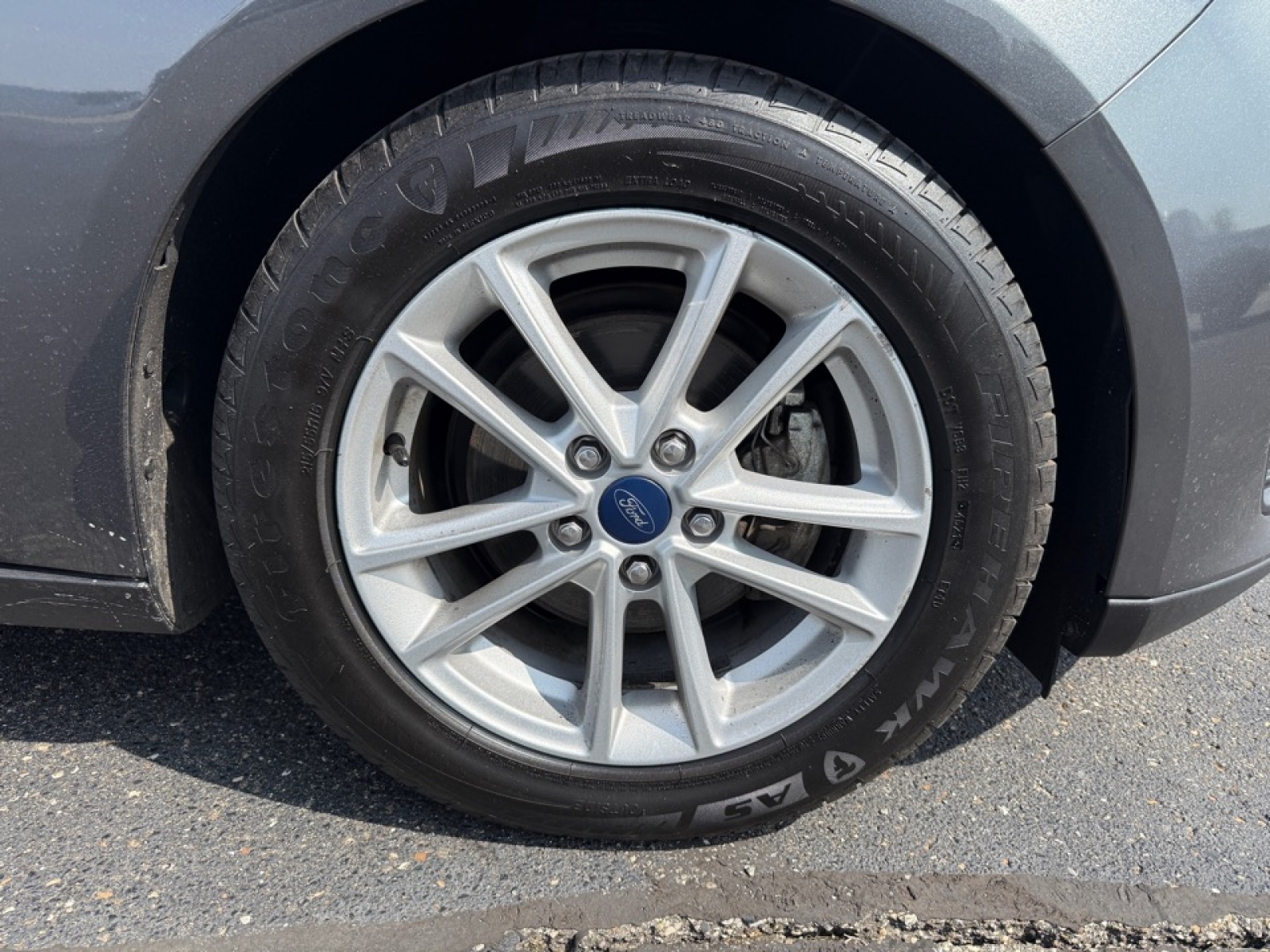 2018 Ford Focus SE photo 22