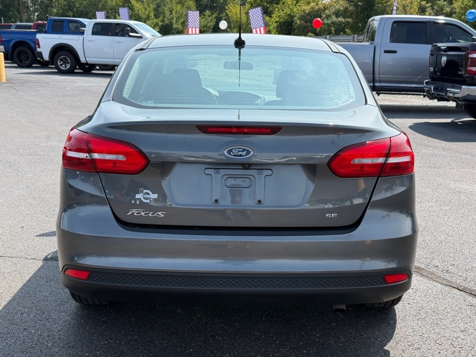 2018 Ford Focus SE photo 6