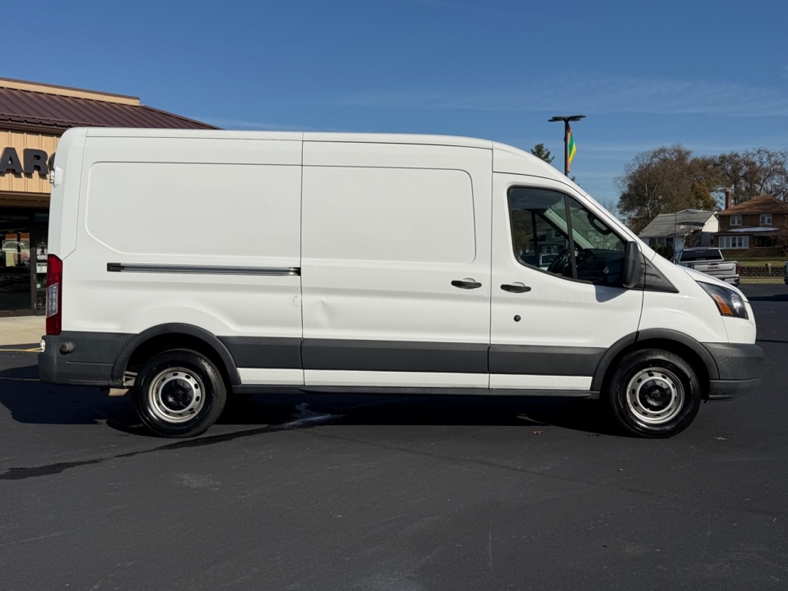 2018 Ford Transit-250 T-250 148