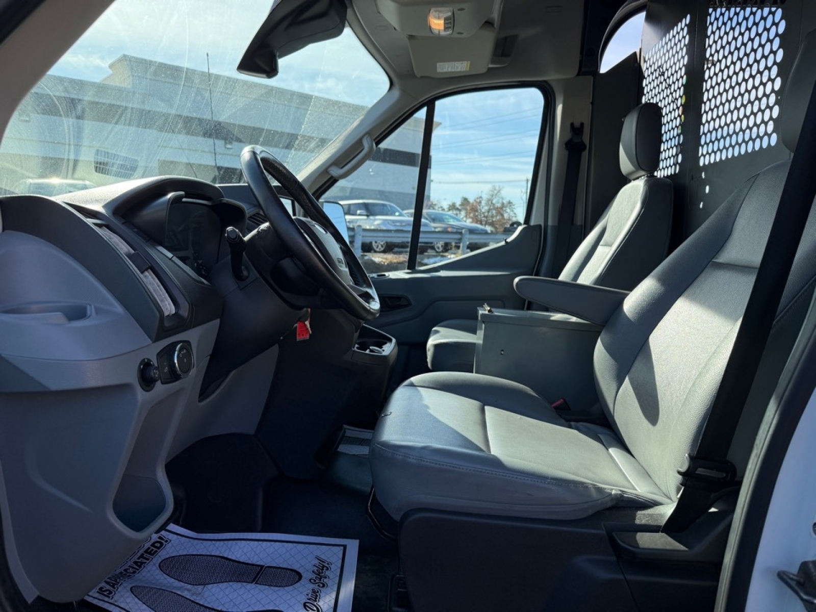 2018 Ford Transit-250 T-250 148