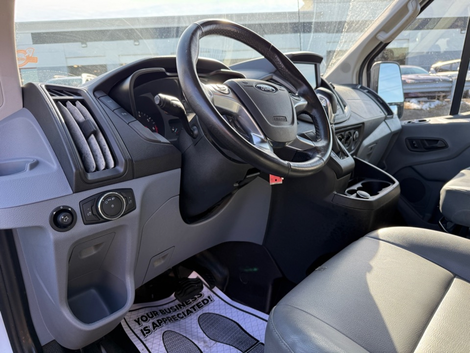 2018 Ford Transit-250 T-250 148