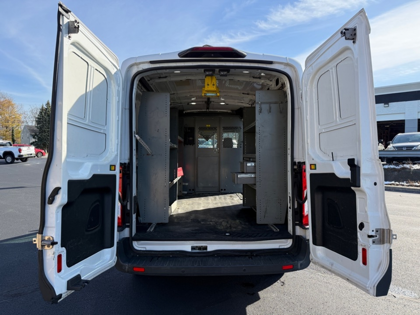 2018 Ford Transit-250 T-250 148