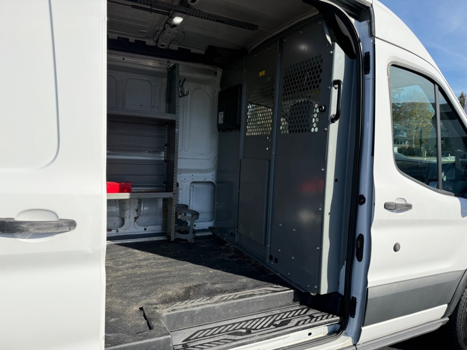2018 Ford Transit-250 T-250 148