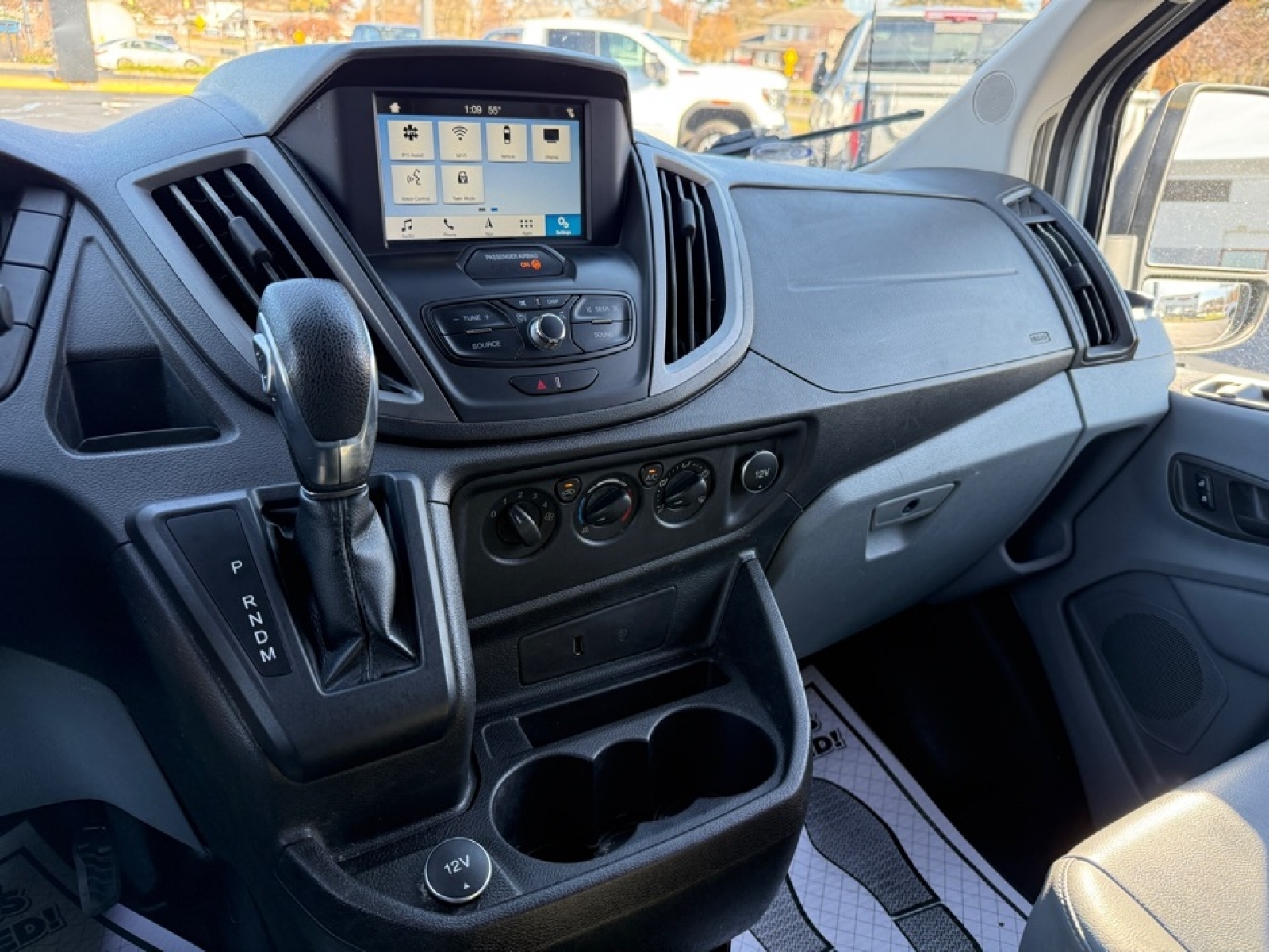 2018 Ford Transit-250 T-250 148