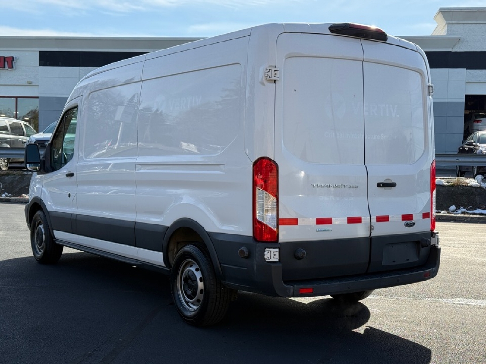 2018 Ford Transit-250 T-250 148