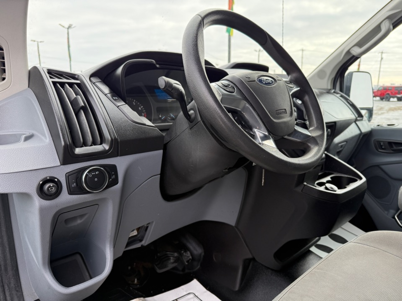 2018 Ford Transit-250 T-250 130