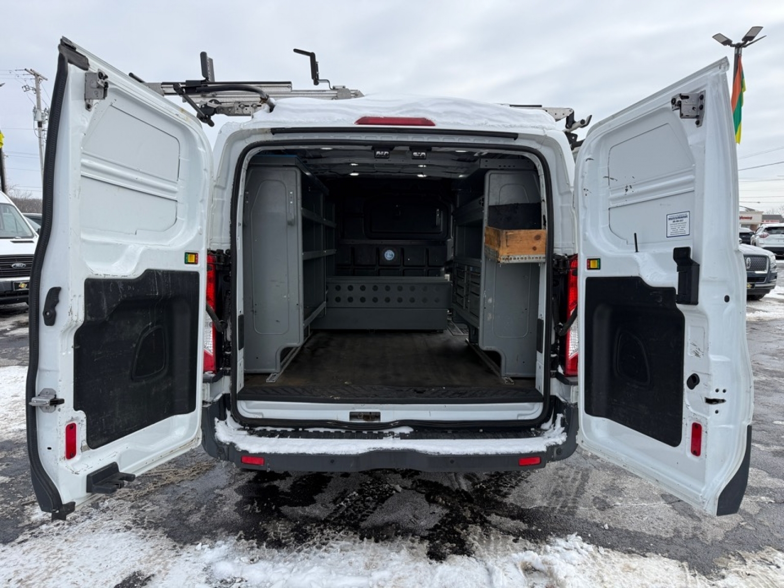 2018 Ford Transit-250 T-250 130