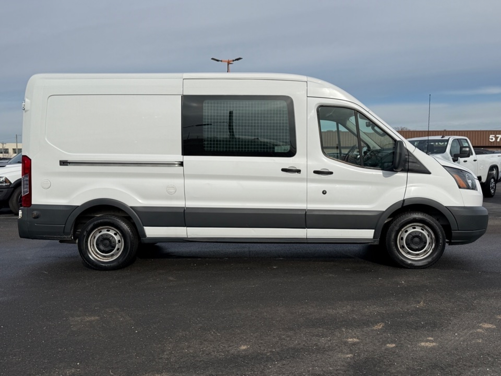 2018 Ford Transit-350 T-350 148