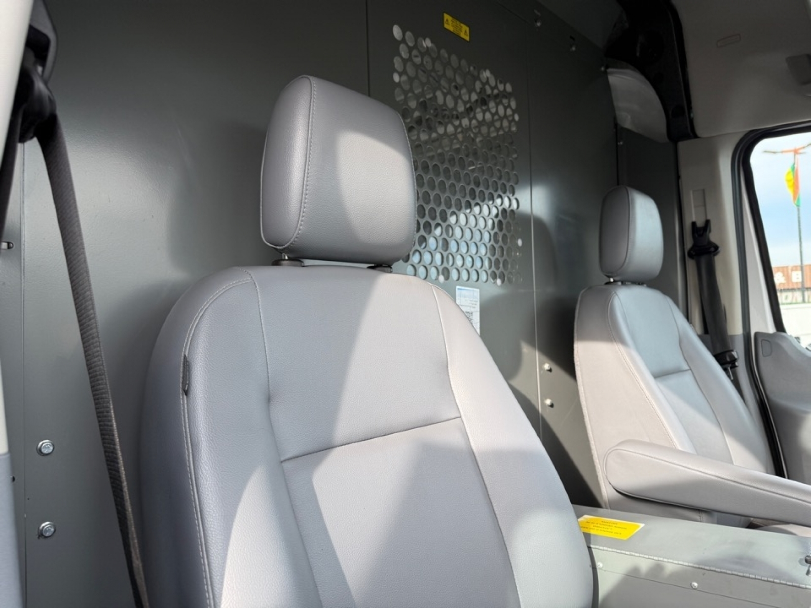 2018 Ford Transit-350 T-350 148