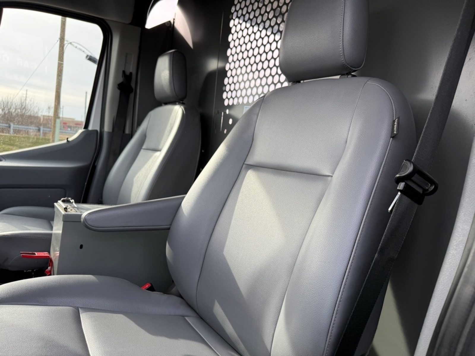 2018 Ford Transit-350 T-350 148