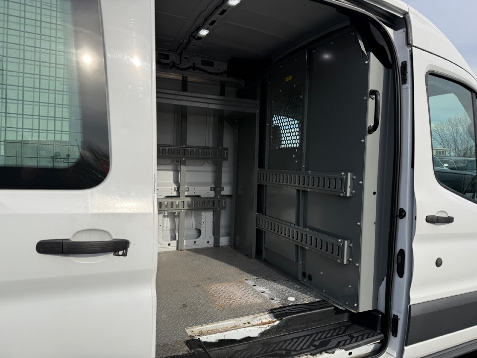 2018 Ford Transit-350 T-350 148