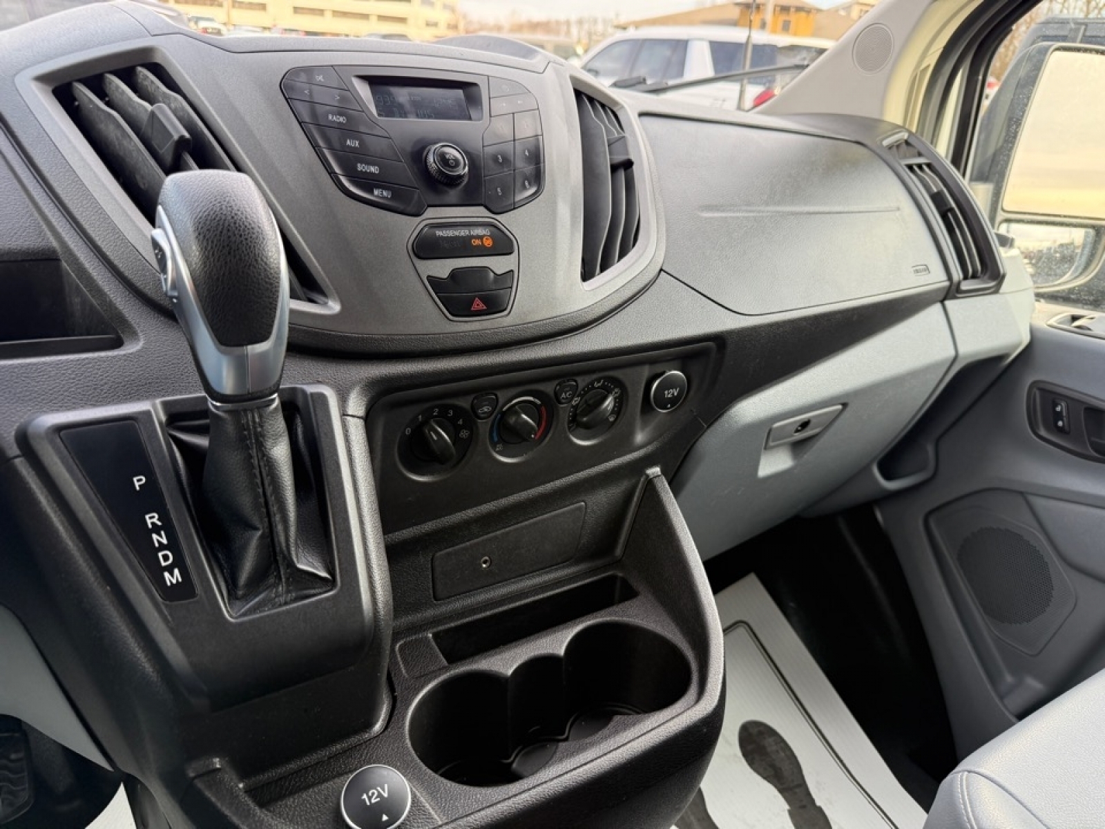 2018 Ford Transit-350 T-350 148