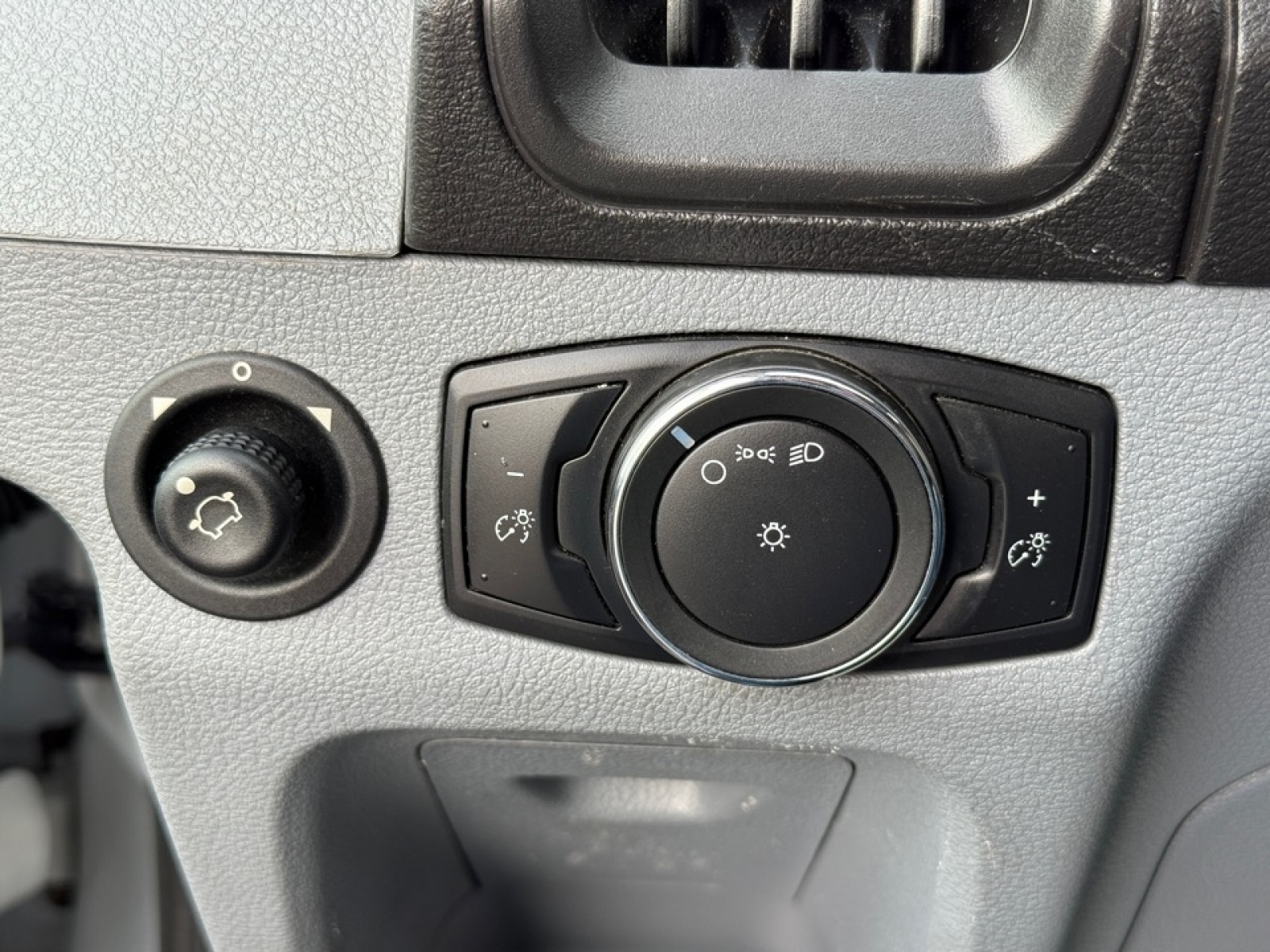 2018 Ford Transit-350 T-350 148