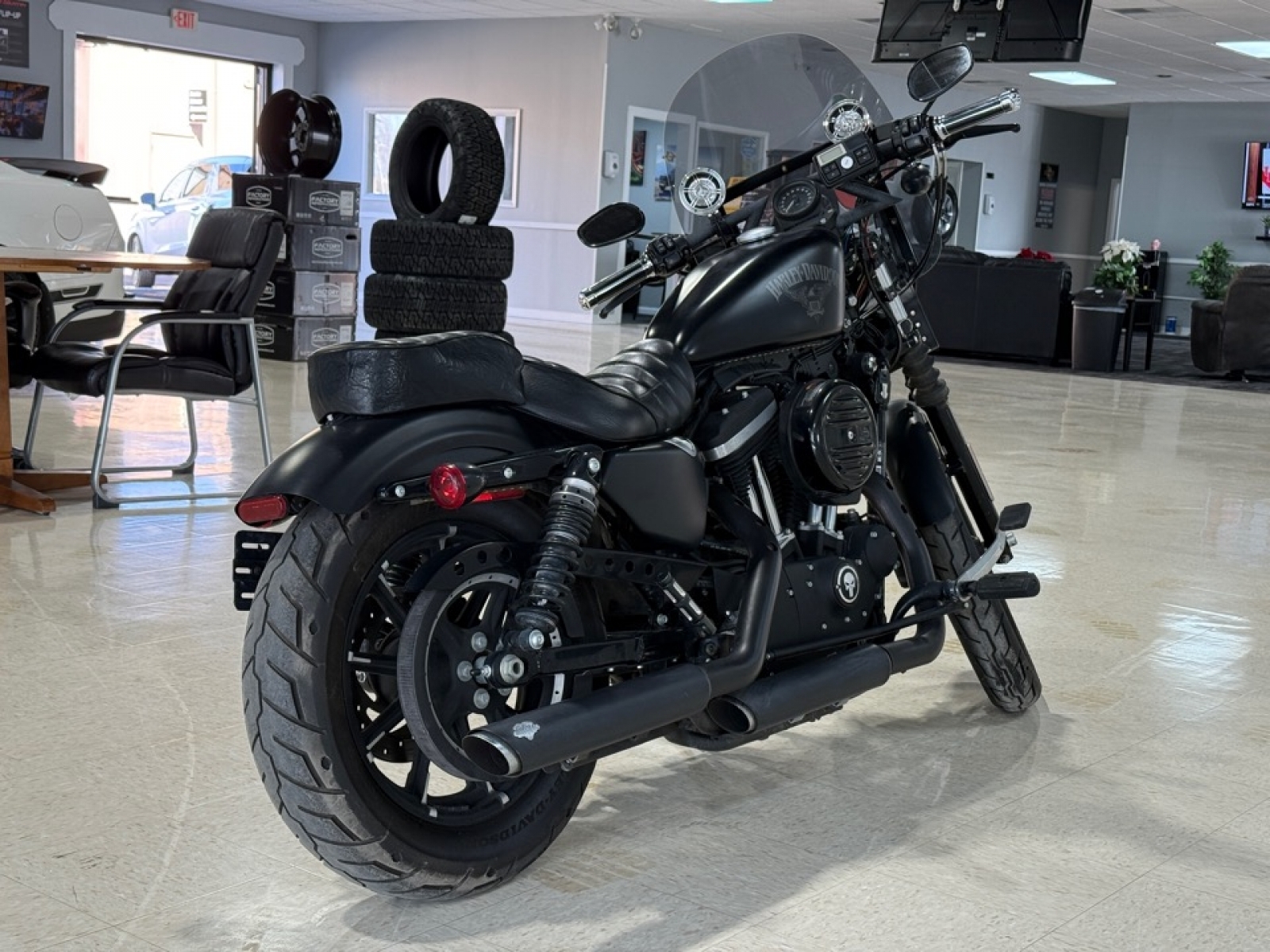 2018 Harley Davidson Iron 883, 34004Z, Photo