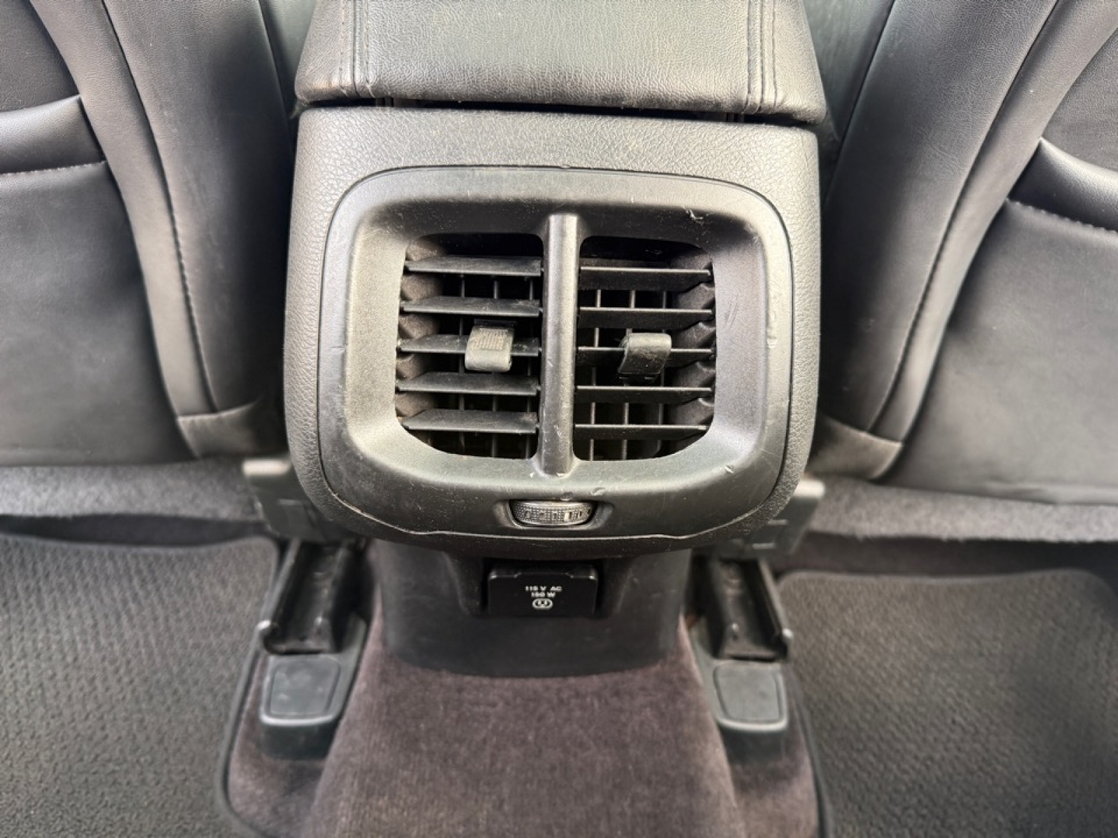 2018 Jeep Cherokee Overland 4x4, 38372A, Photo